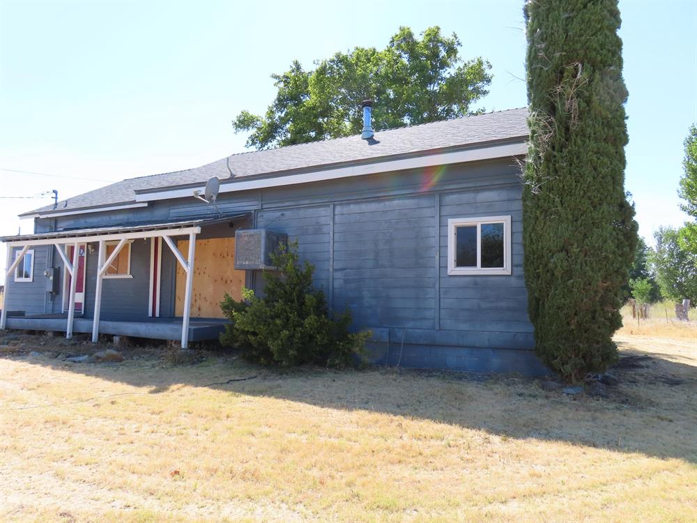 1939 Lichens Rd, Montague