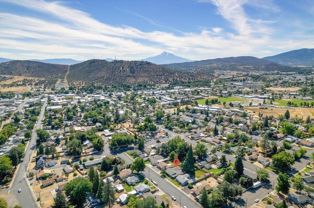 721 Butte, Yreka