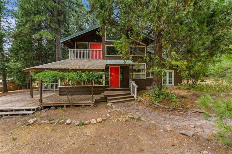 712 Remour Lane, Mt Shasta