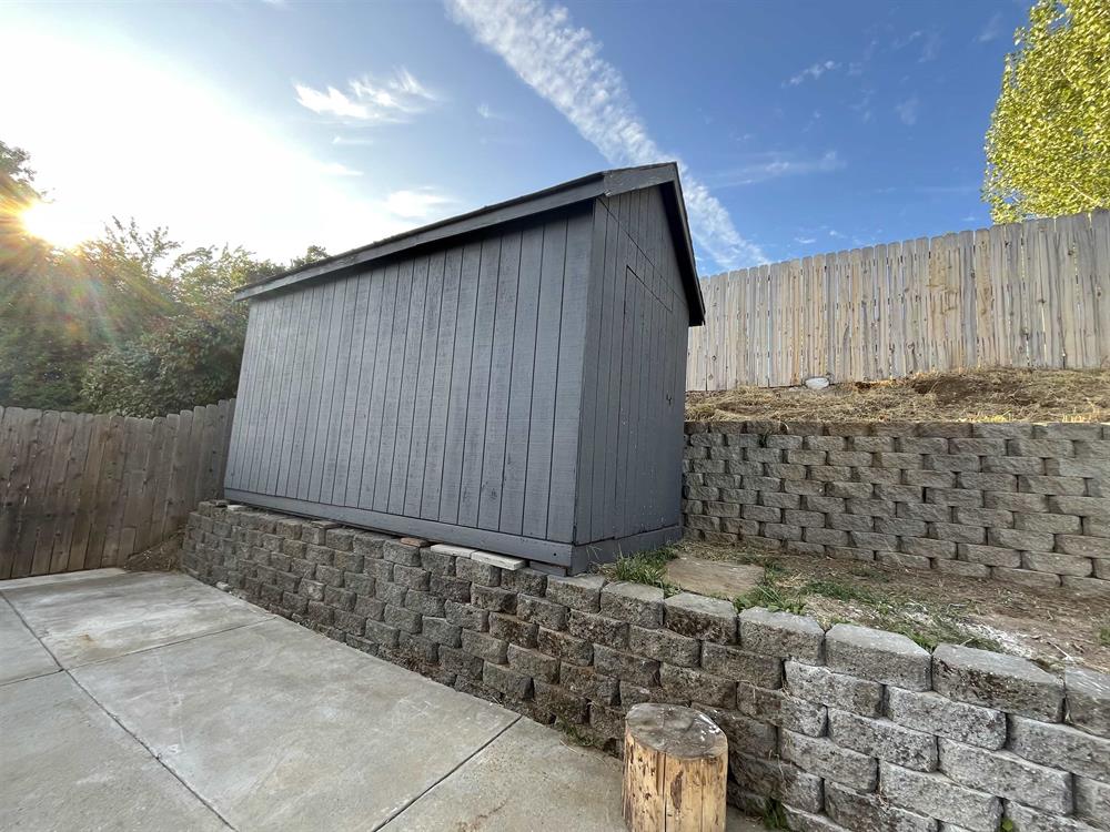 813 Sutter St, Yreka