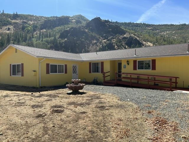 27700 Copco Road, Montague