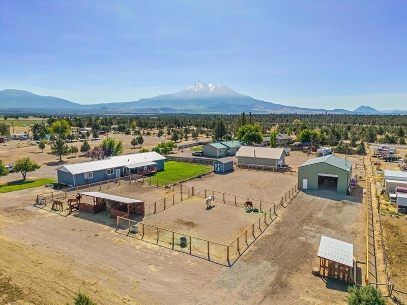 10908 Blackfoot Rd, Montague