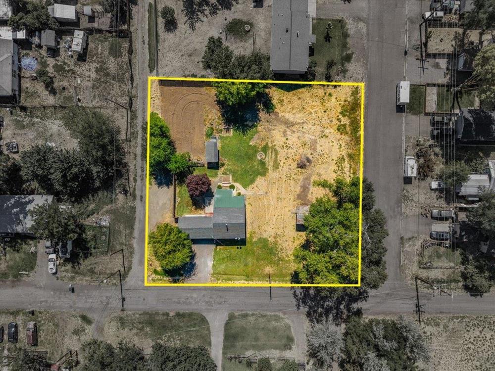 451 W Spiers St, Montague