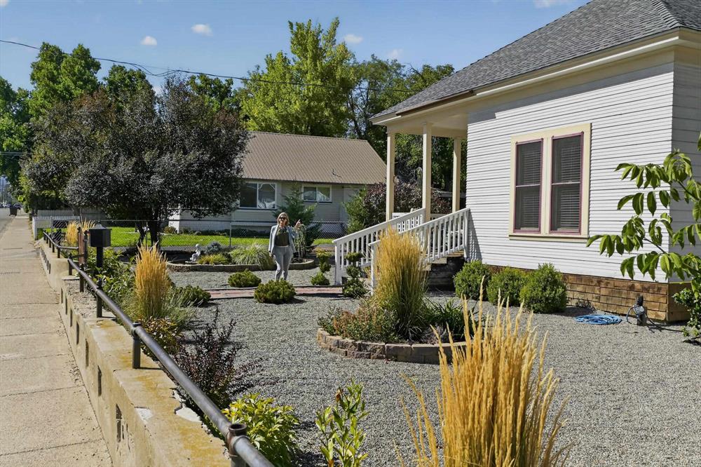 349 N Oregon Street, Yreka