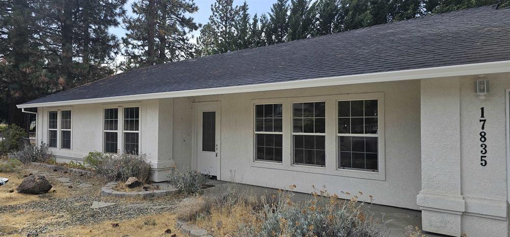 17835 Elk Trail, Weed