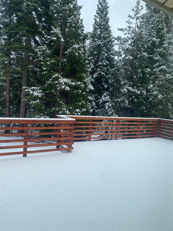 2026 Deetz Rd, Mt Shasta
