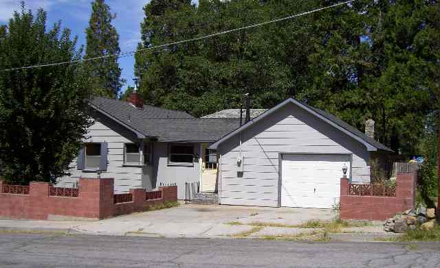 504 S A Street, Mt Shasta