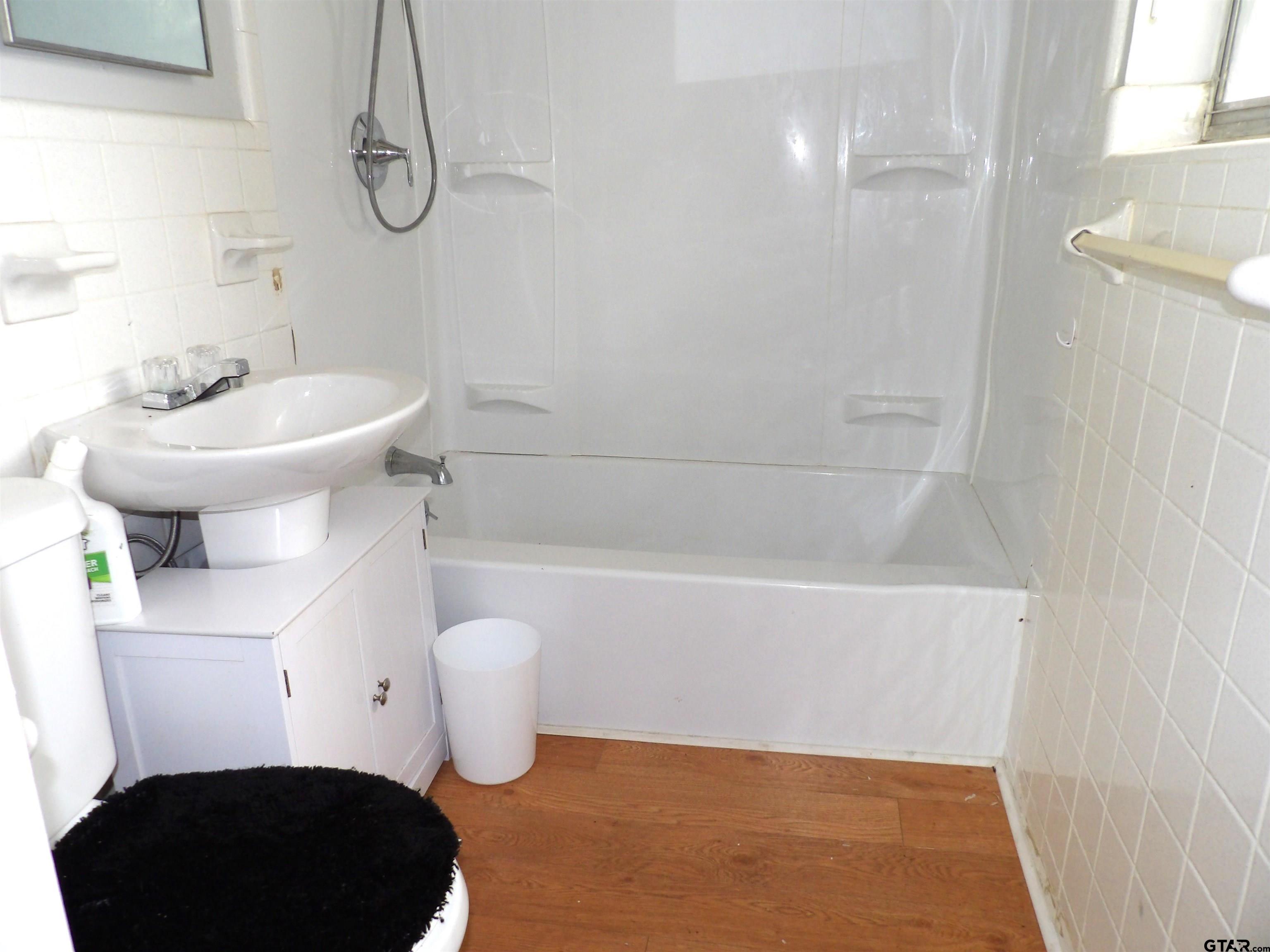 Picture 11
