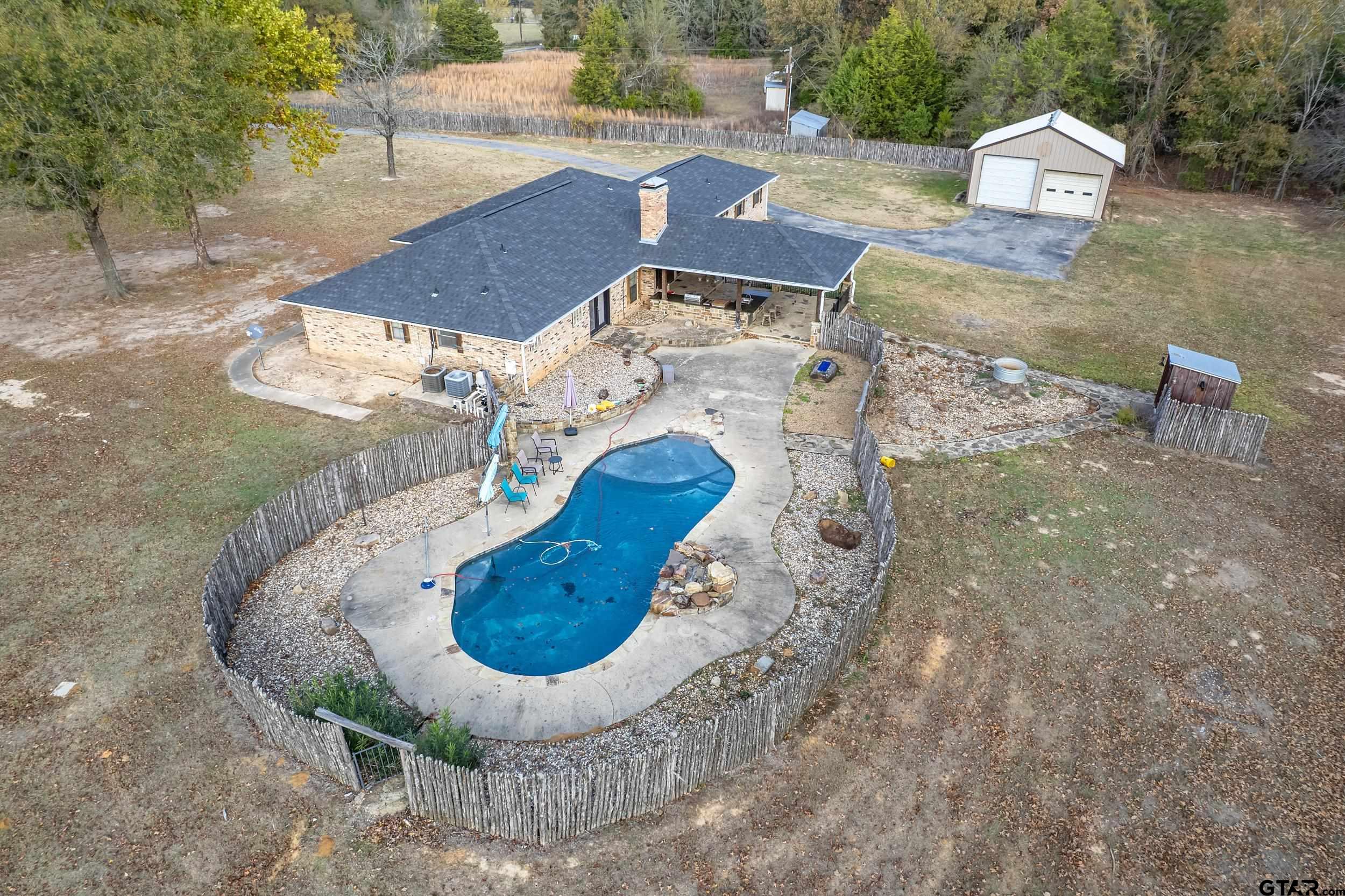 Property Image 37