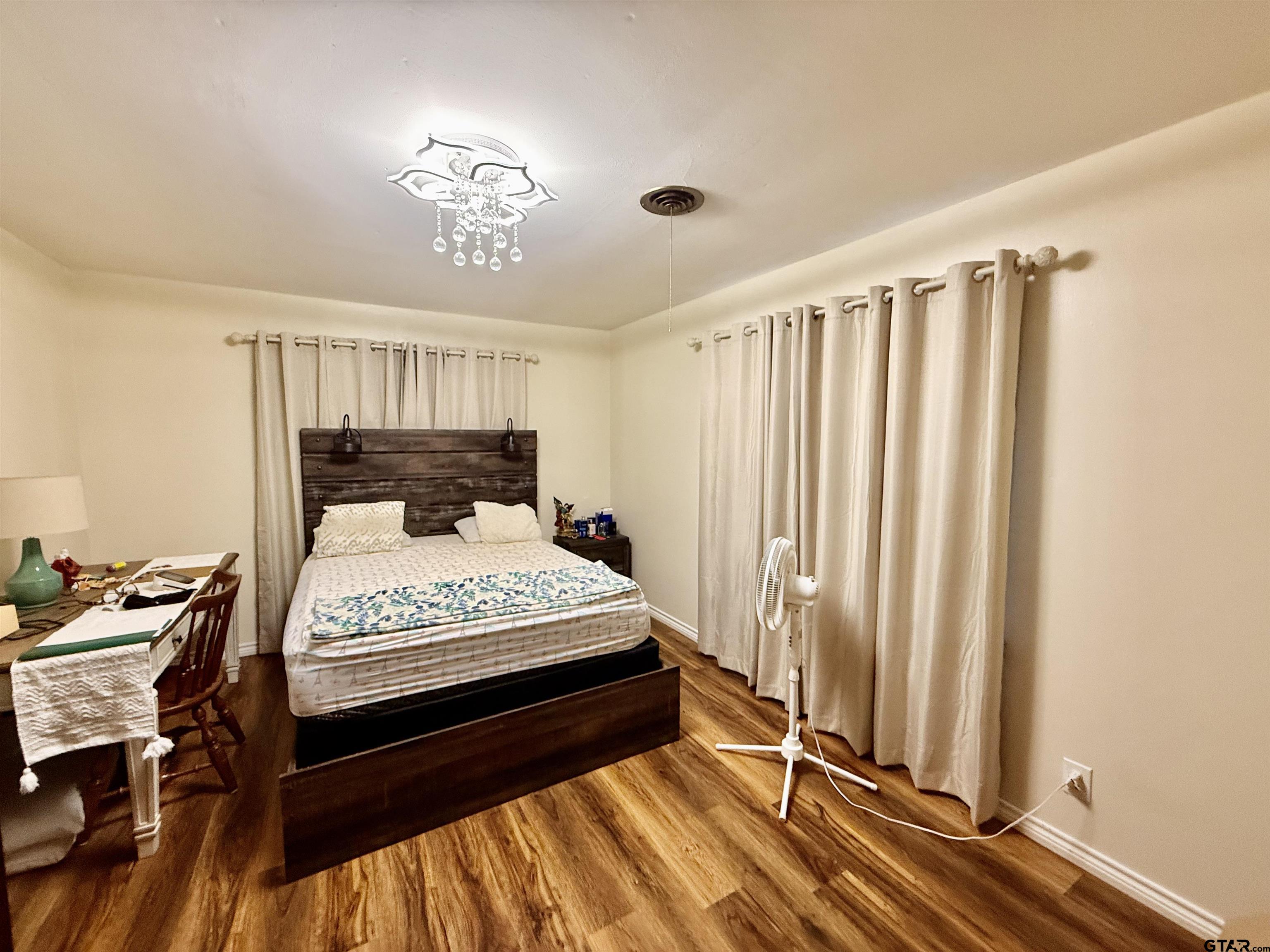 Picture 9