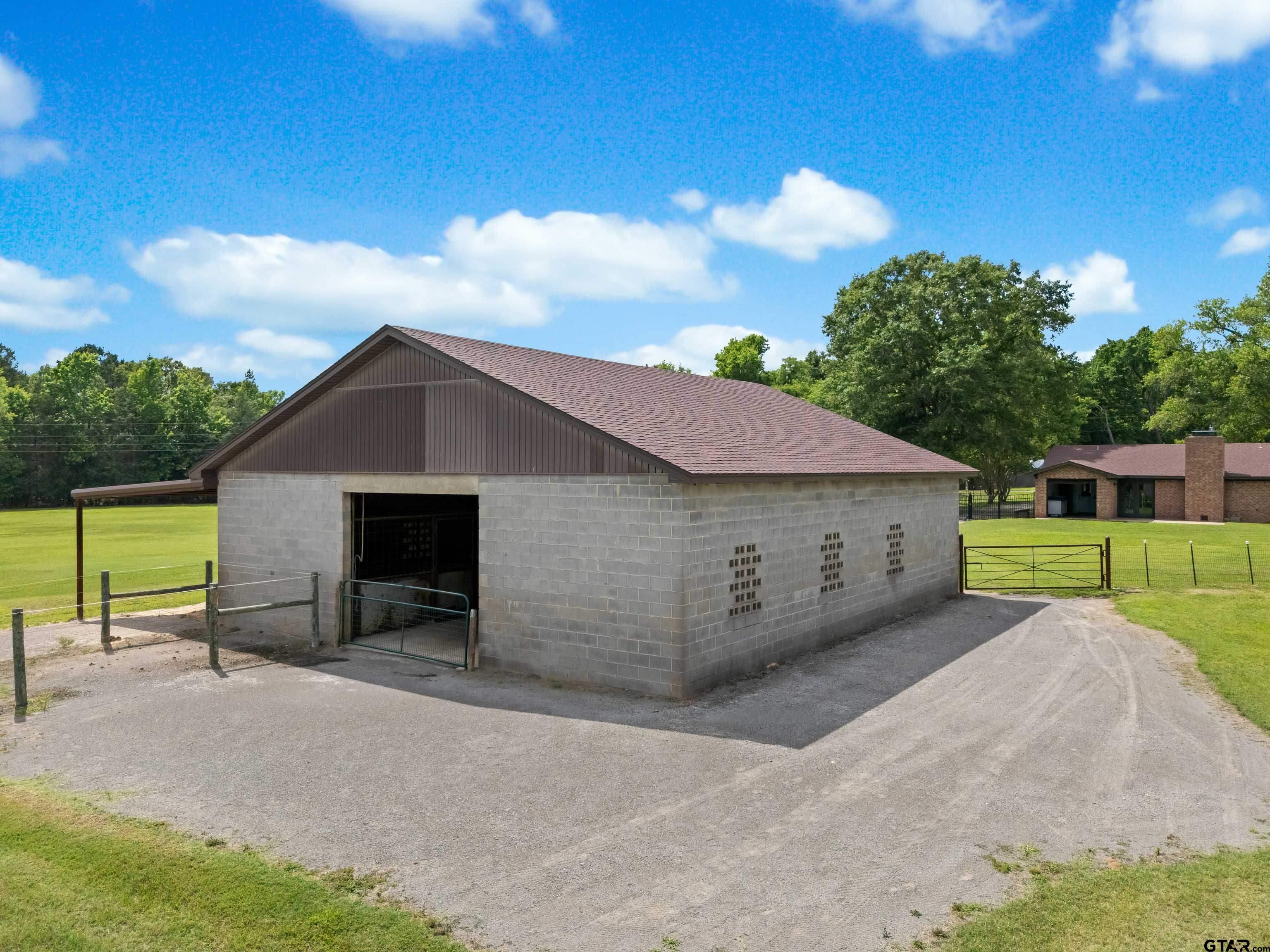 Property Image 29