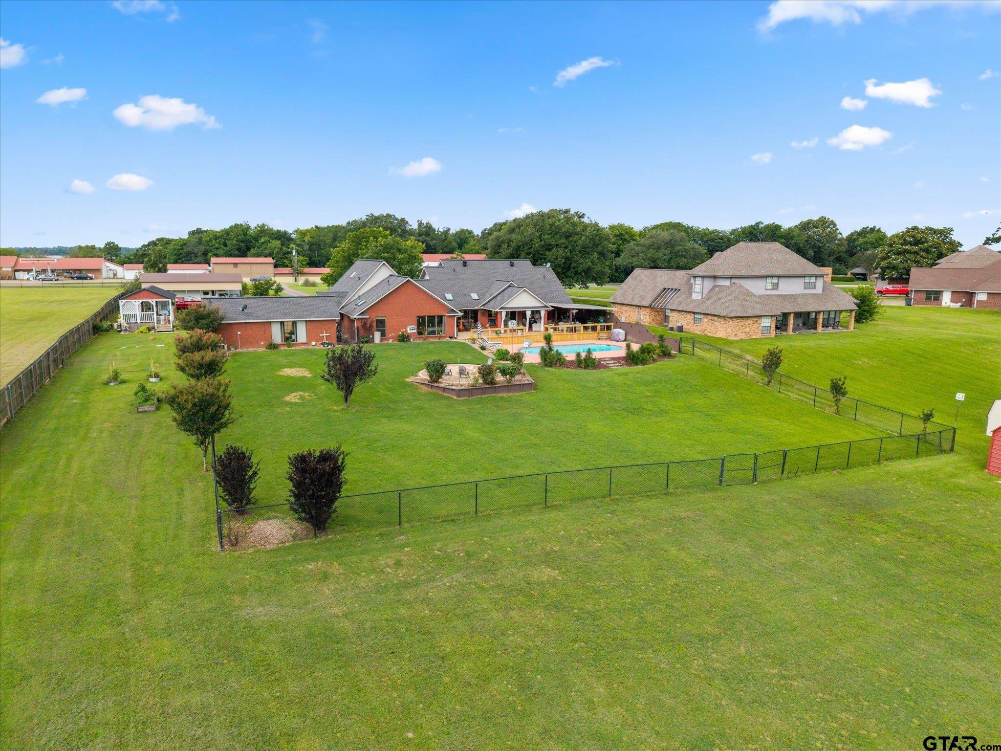 Property Image 38