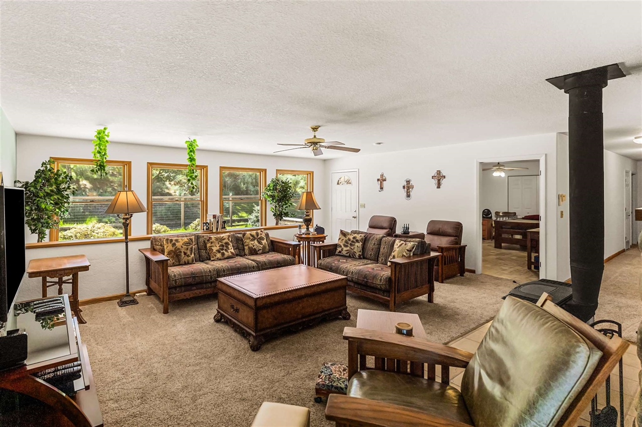 16554 Corcoran Gray Road, Groveland CA 95321 — photo 10