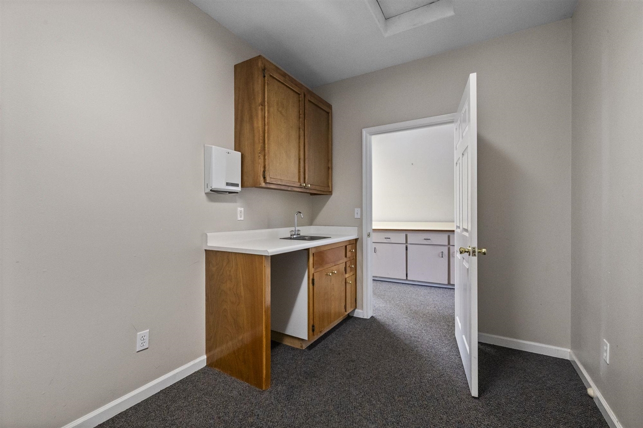 Detail Gallery Image 15 of 29 For 13951 Mono, Sonora,  CA 95370 - – Beds | – Baths