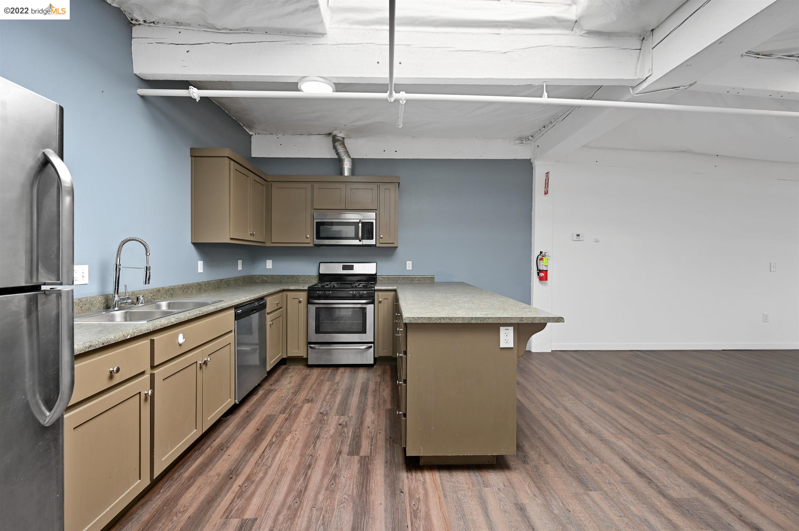 1035 22nd Avenue, UNIT&nbsp;13, Oakland, CA, 94606