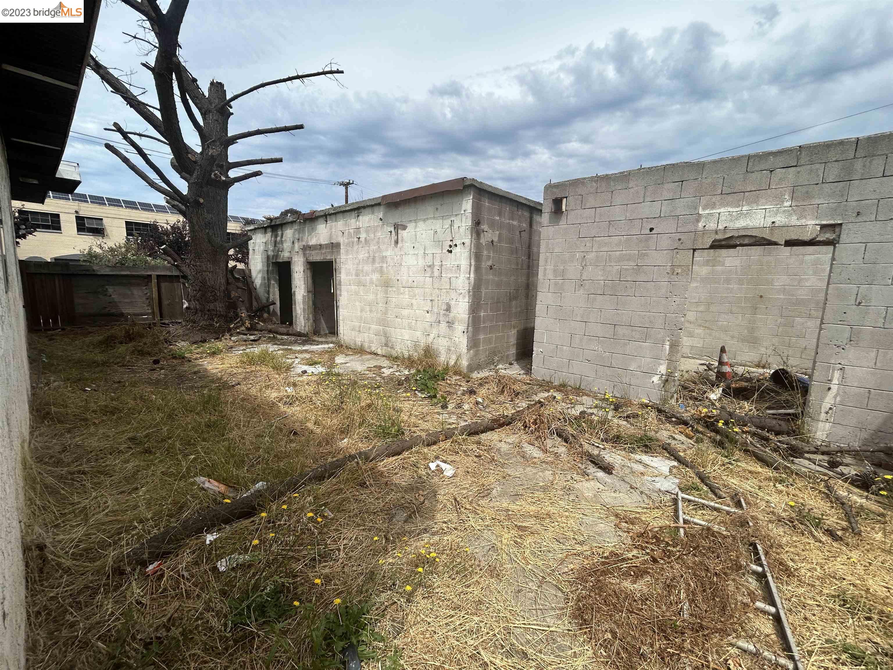 105 Nevin Ave, Richmond, CA, 94801