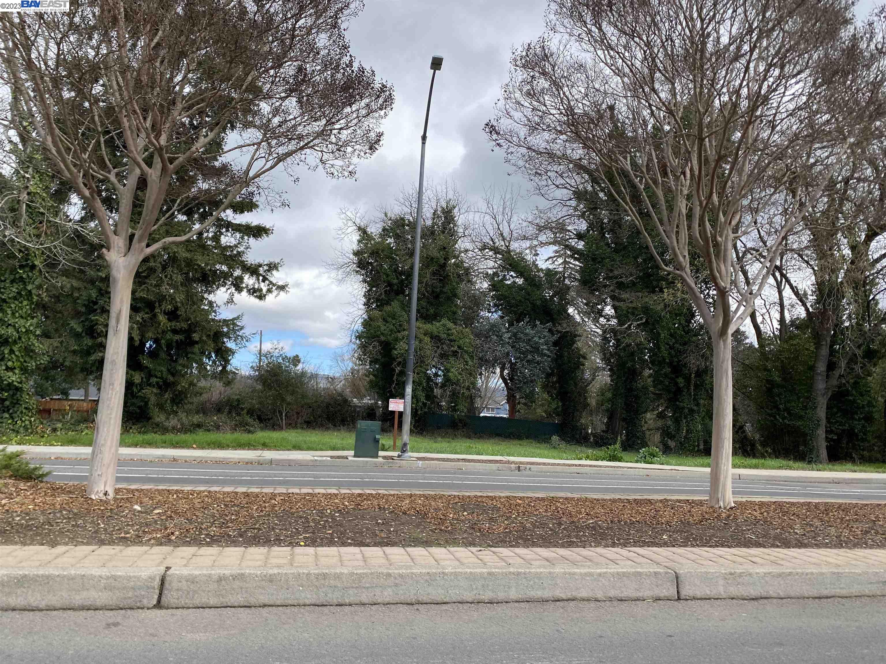 1698 D Street, Napa, CA, 94559