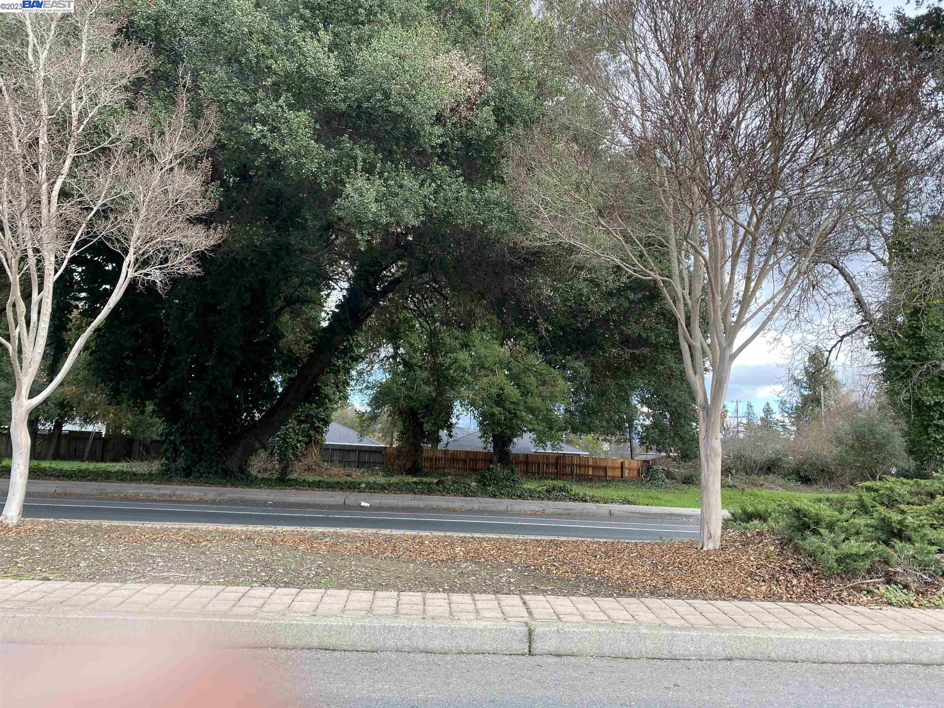 1698 D Street, Napa, CA, 94559