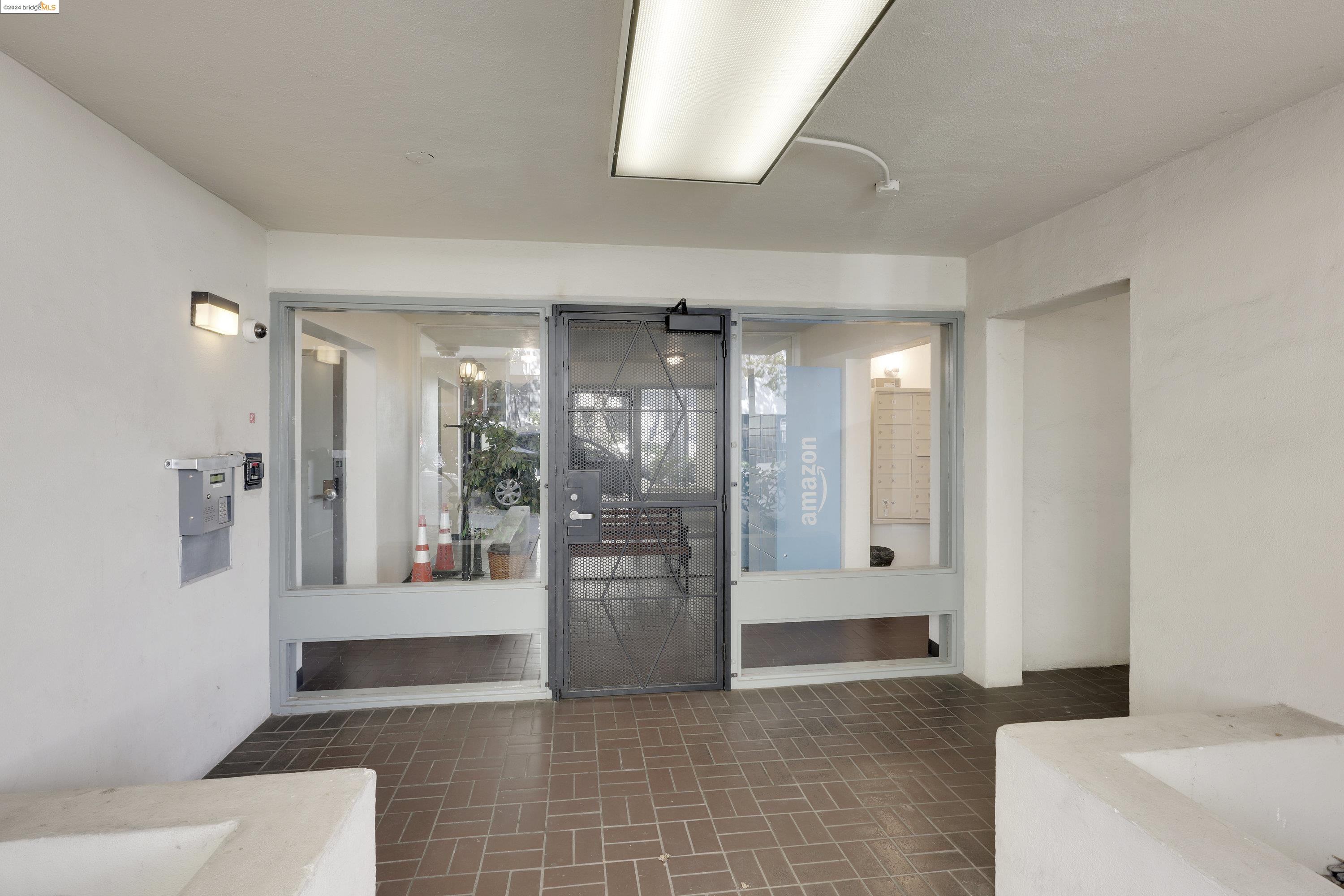 155 Pearl Street # 308, Oakland CA 94611 — photo 29