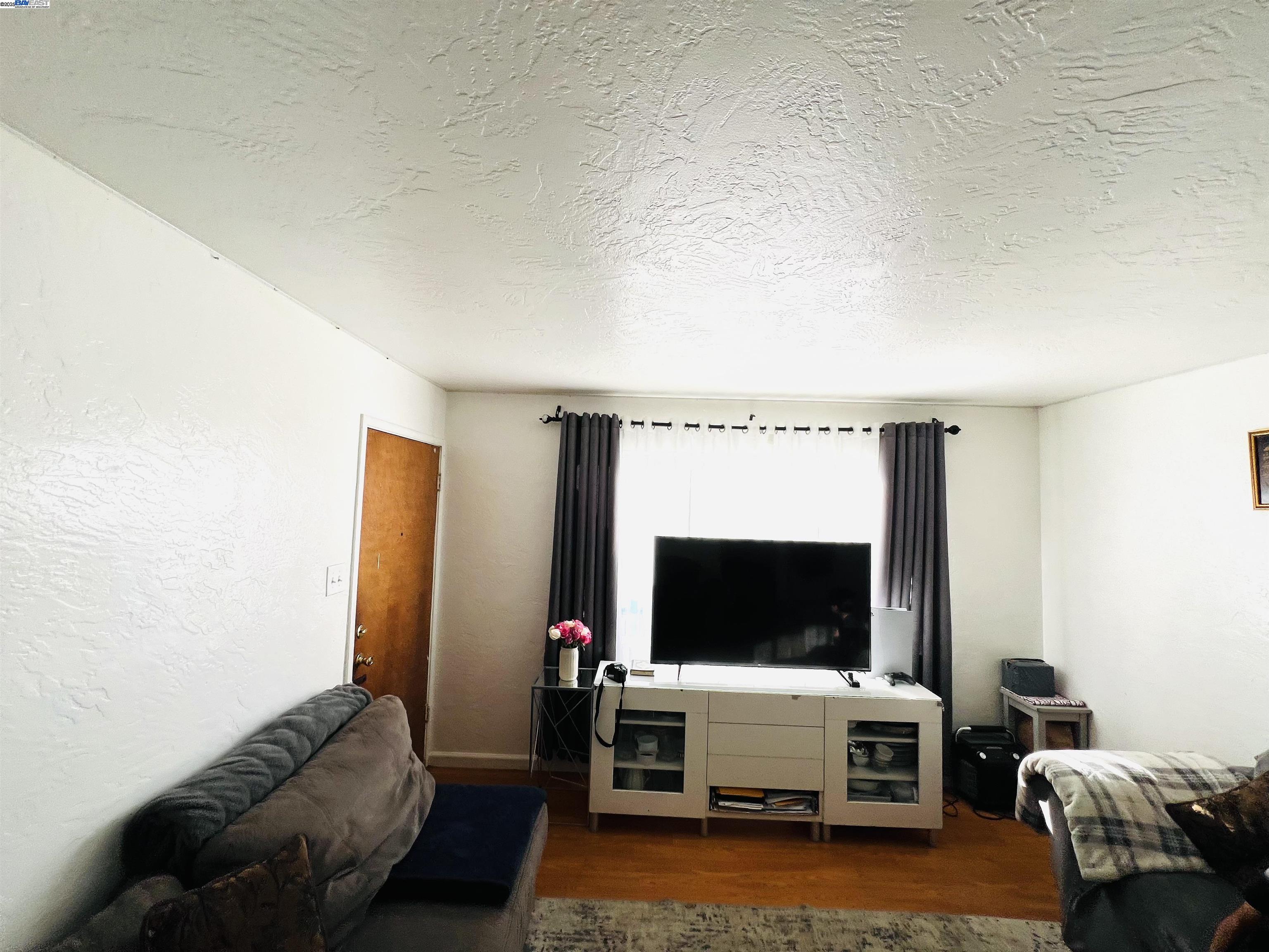 10926 Bancroft Ave, Oakland, CA, 94603