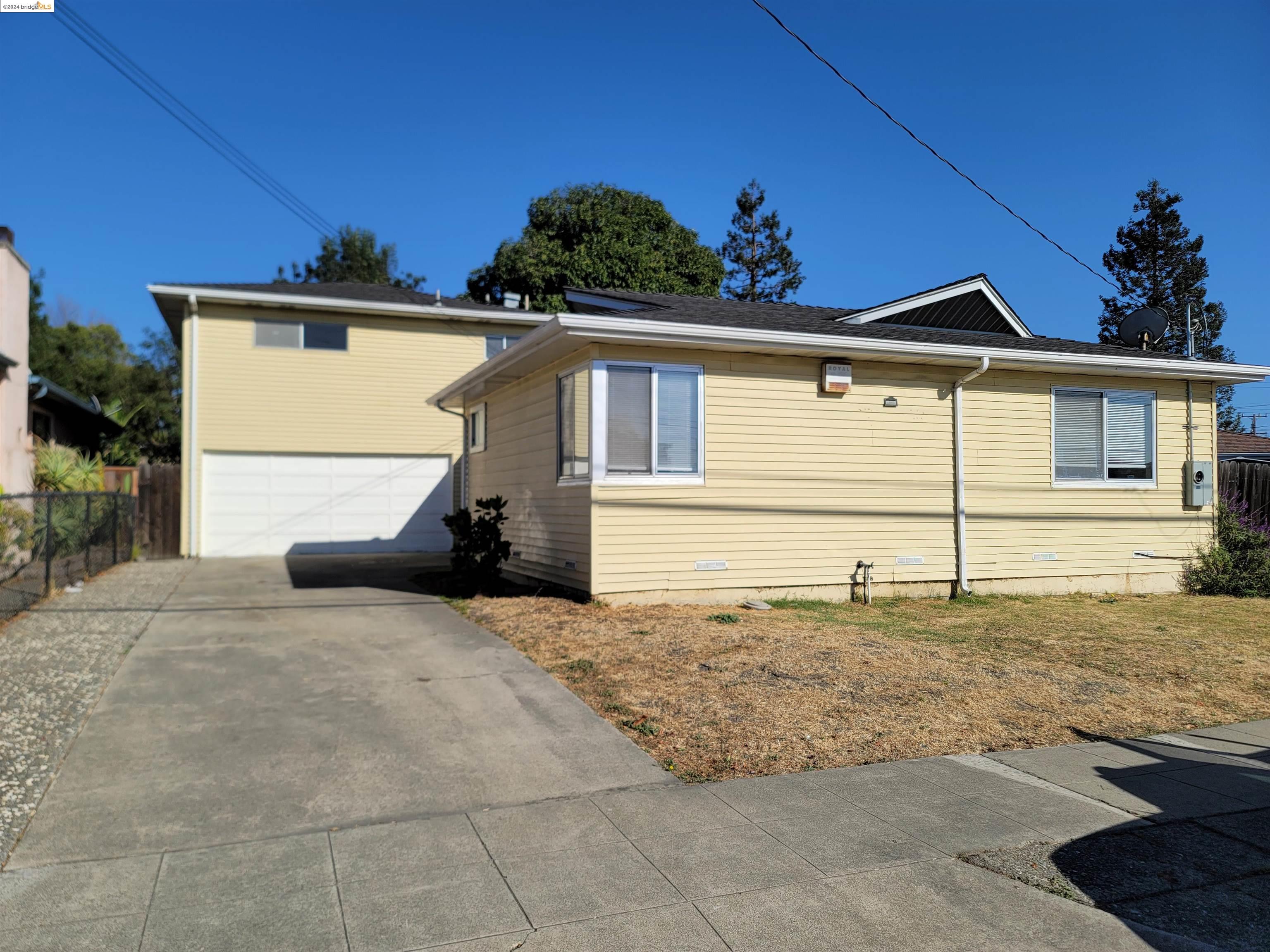 Front Image Thumbnail for EB41076343