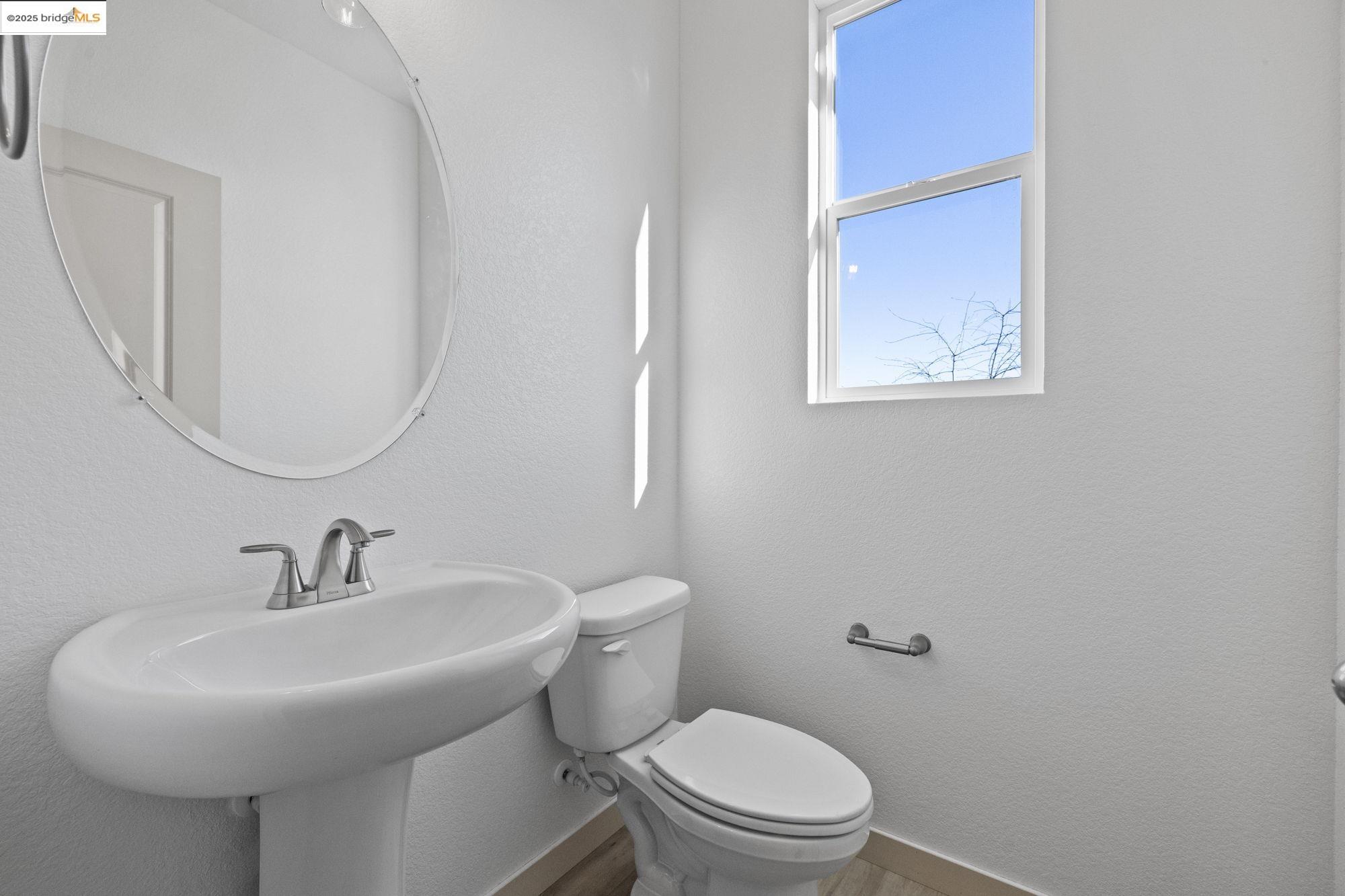 Detail Gallery Image 10 of 38 For 130 Cottage Ct, Sonora,  CA 95370 - 3 Beds | 2/1 Baths