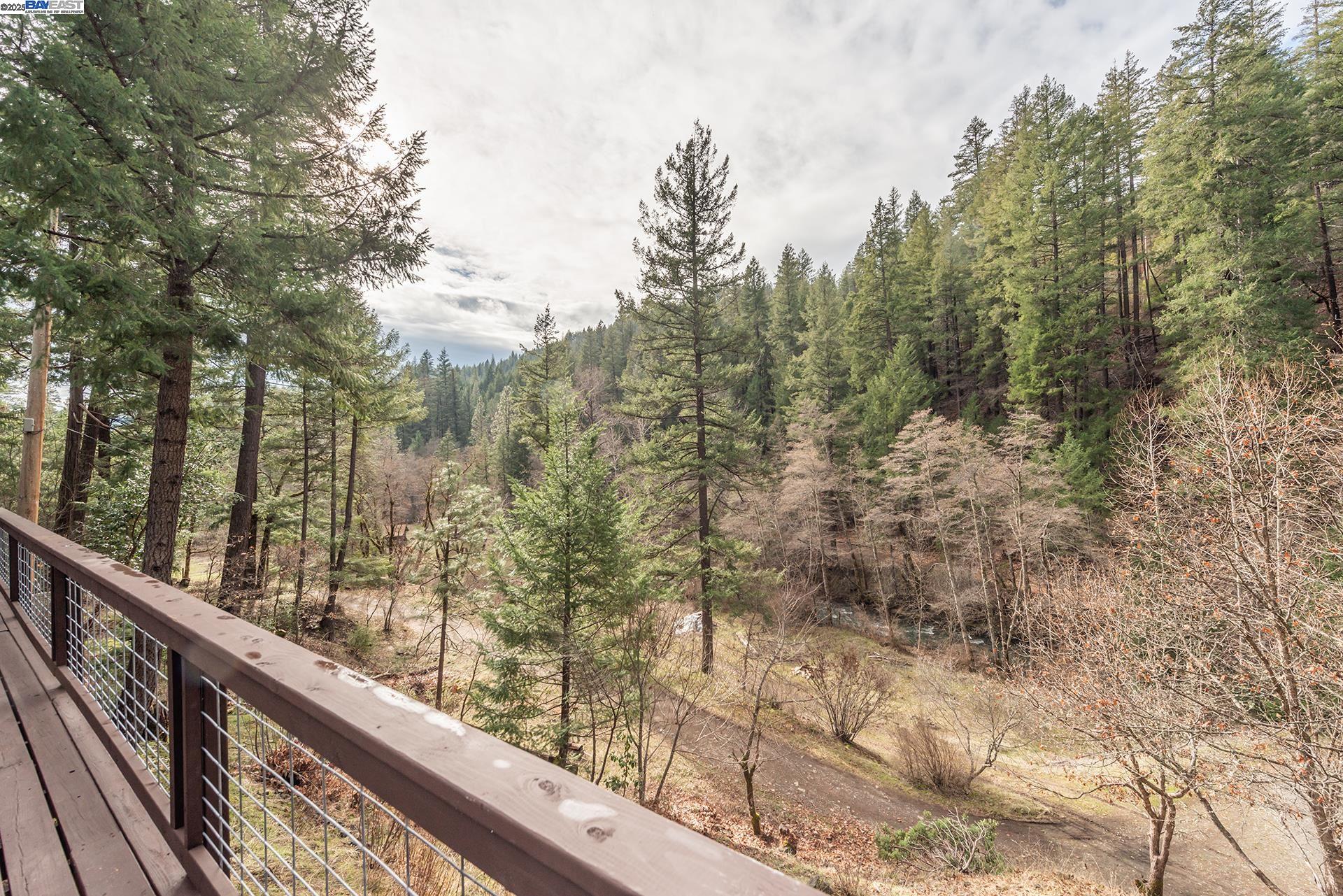 Detail Gallery Image 23 of 55 For 540 Lost Bridge Rd, Lewiston,  CA 96052 - 2 Beds | 2 Baths