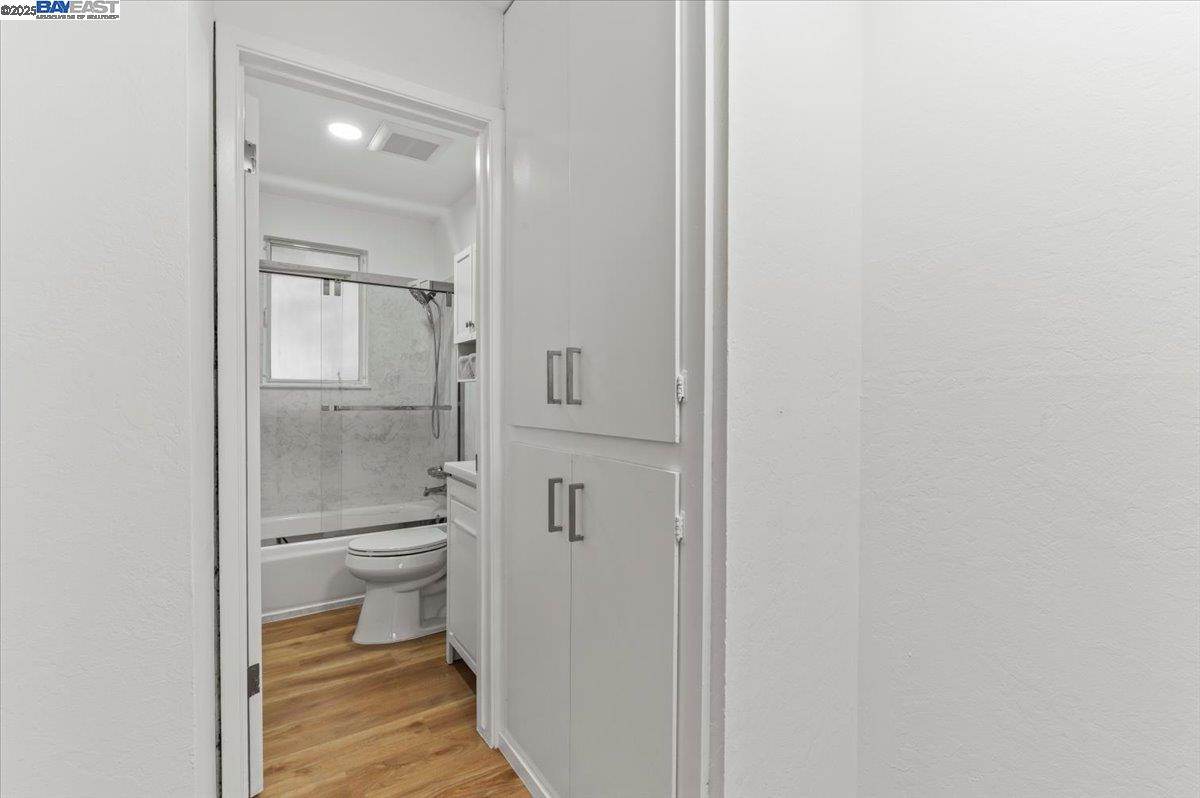 Photo #32: 41087186 Listing: Photo #32