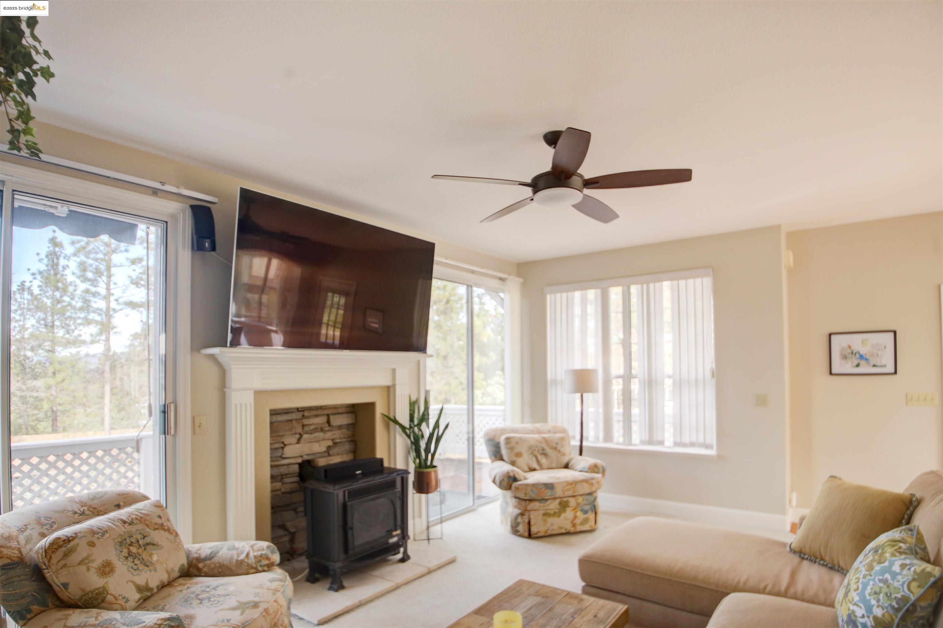 19710 Butler Way, Groveland CA 95321 — photo 13