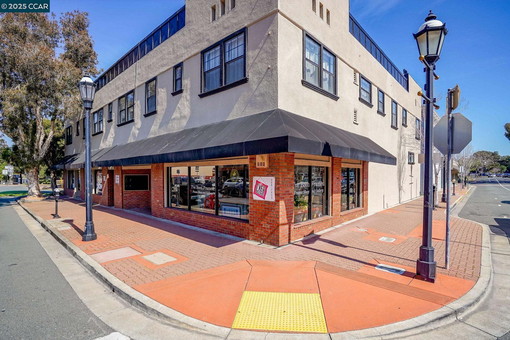 411 Ferry St, Martinez CA 94553 — photo 3