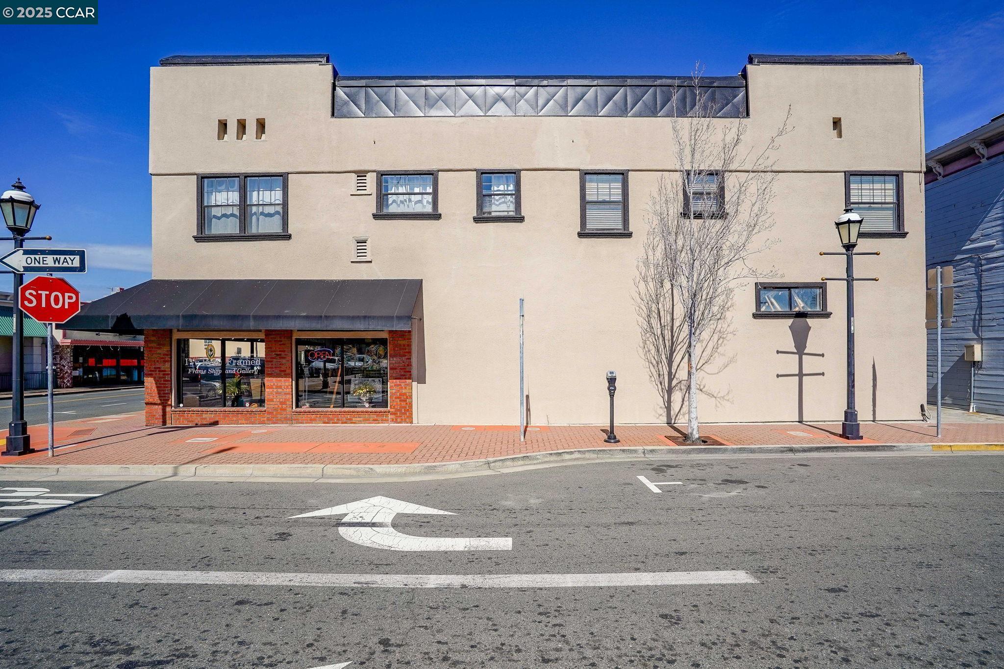 411 Ferry St, Martinez CA 94553 — photo 4