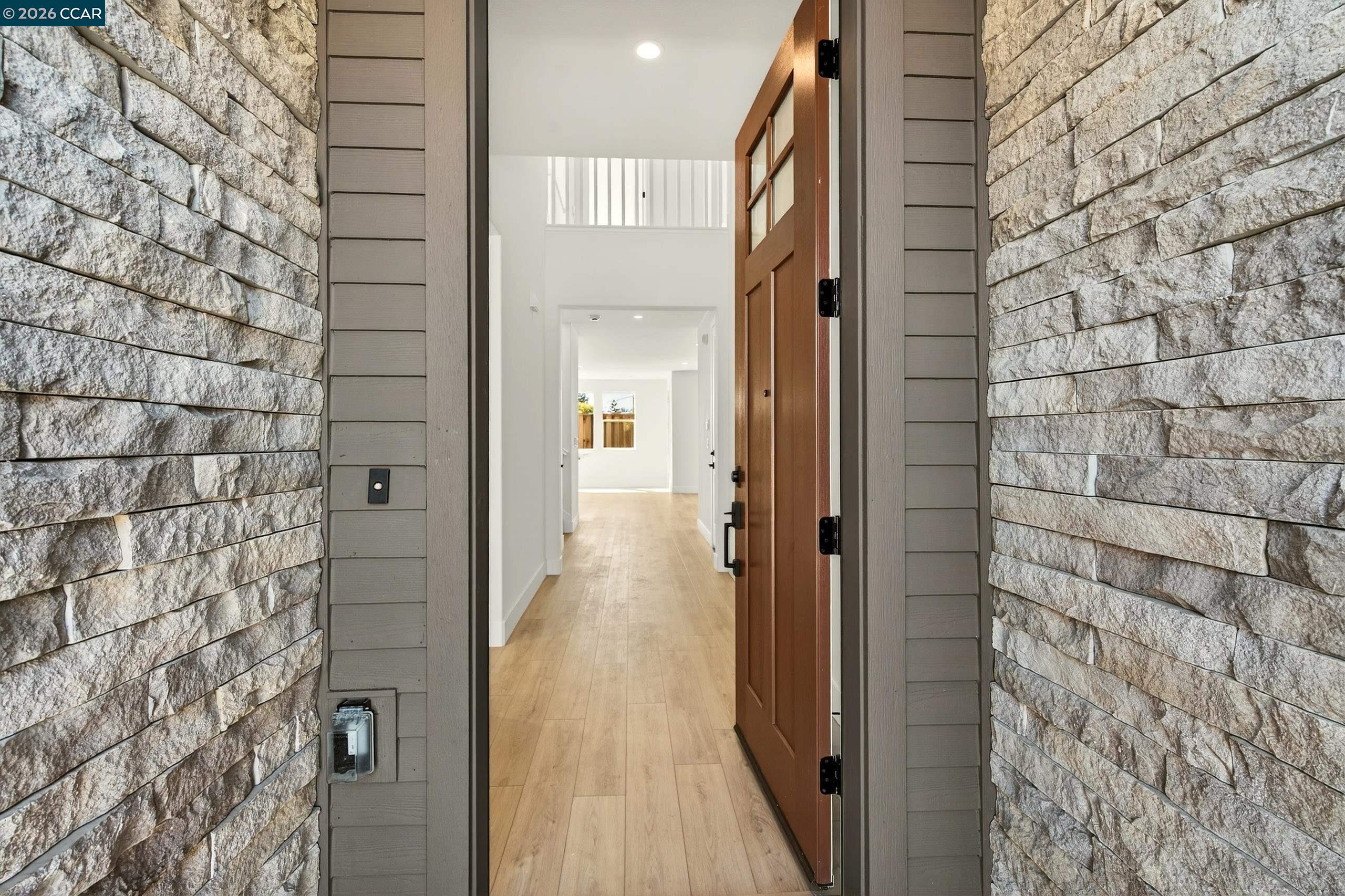 Detail Gallery Image 3 of 33 For 2298 Vandeleur Drive, Napa,  CA 94558 - 3 Beds | 3 Baths