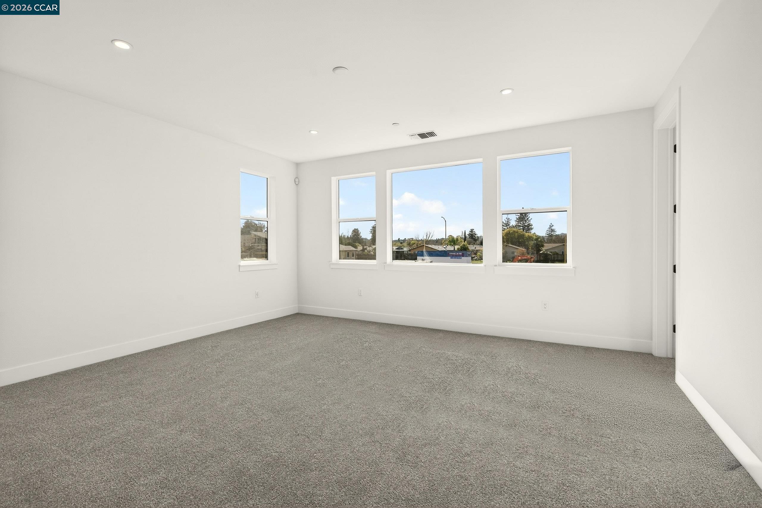 Detail Gallery Image 24 of 33 For 2298 Vandeleur Drive, Napa,  CA 94558 - 3 Beds | 3 Baths