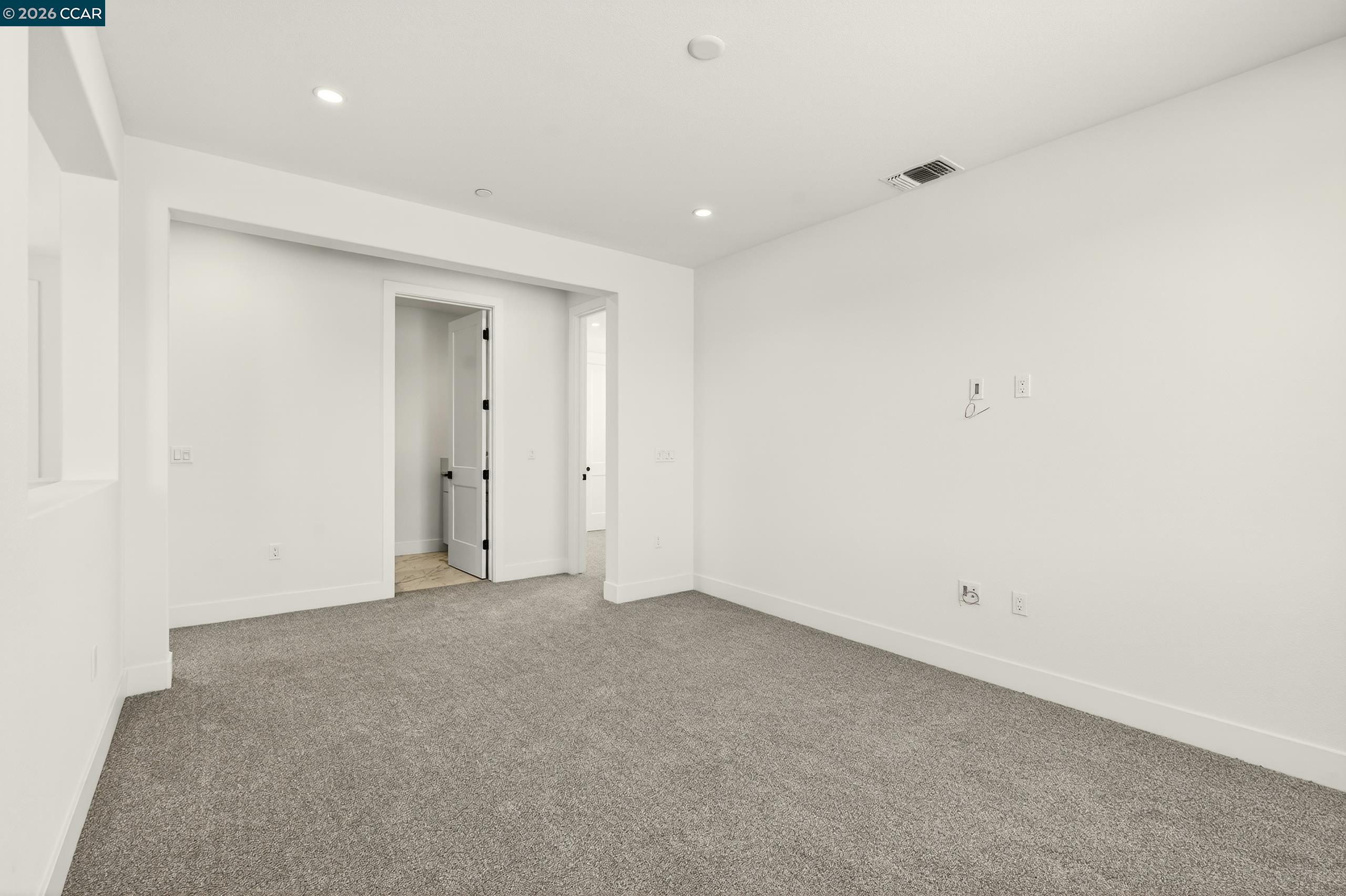 Detail Gallery Image 30 of 33 For 2298 Vandeleur Drive, Napa,  CA 94558 - 3 Beds | 3 Baths