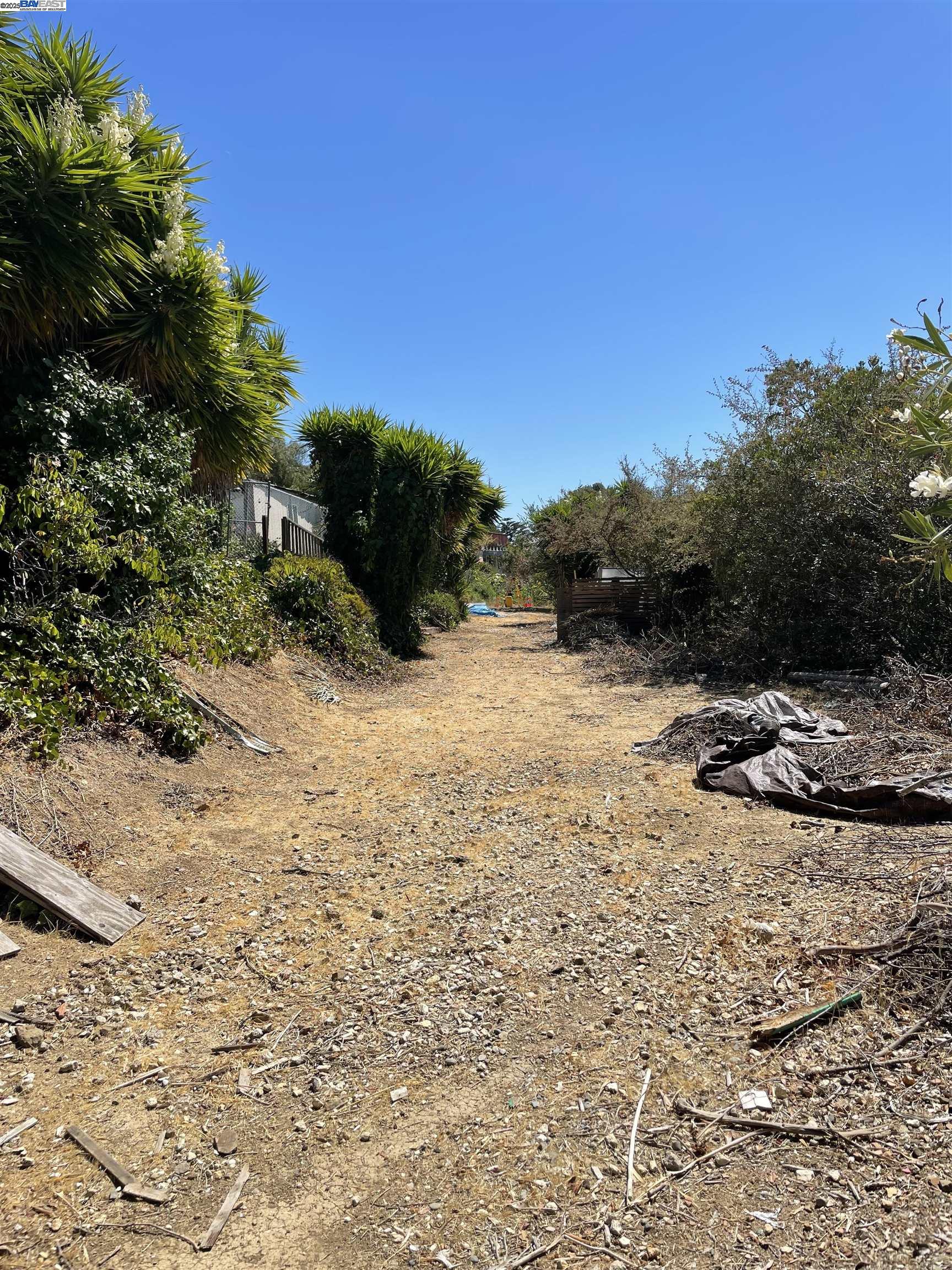 25 Burnham st, Vallejo CA 94590 — photo 9