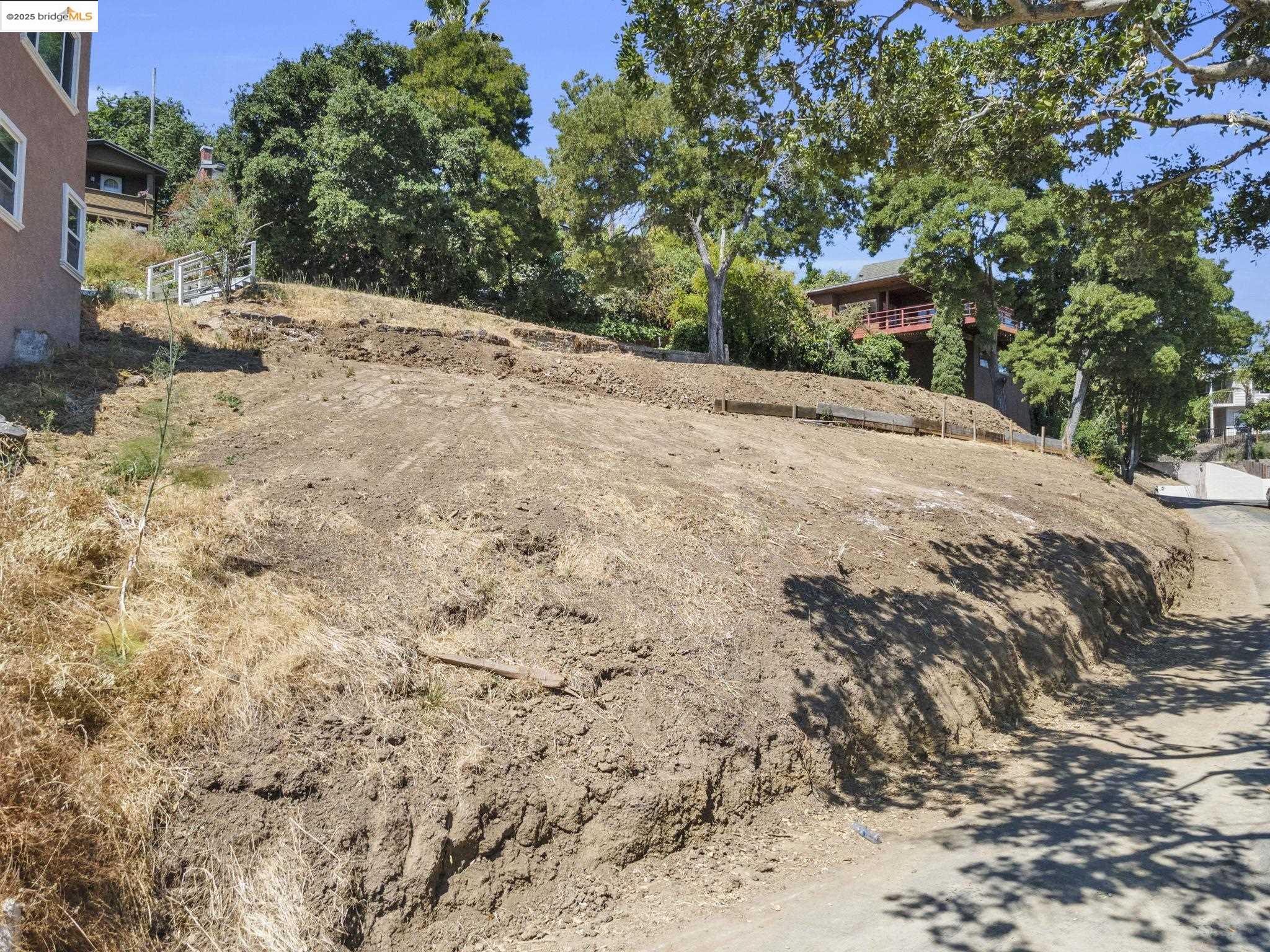 125 Kendall Ave, Crockett CA 94525 — photo 7