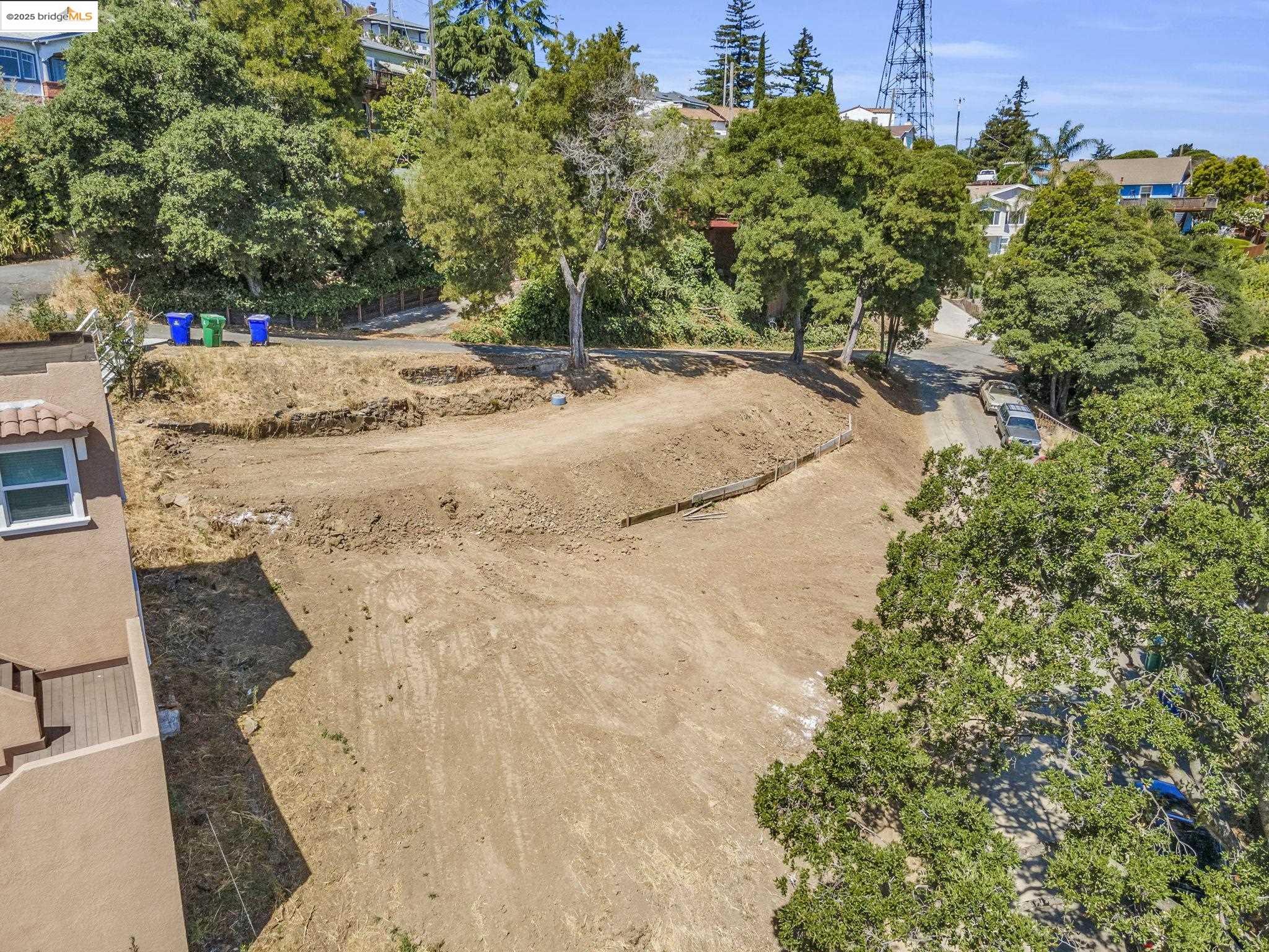 125 Kendall Ave, Crockett CA 94525 — photo 9
