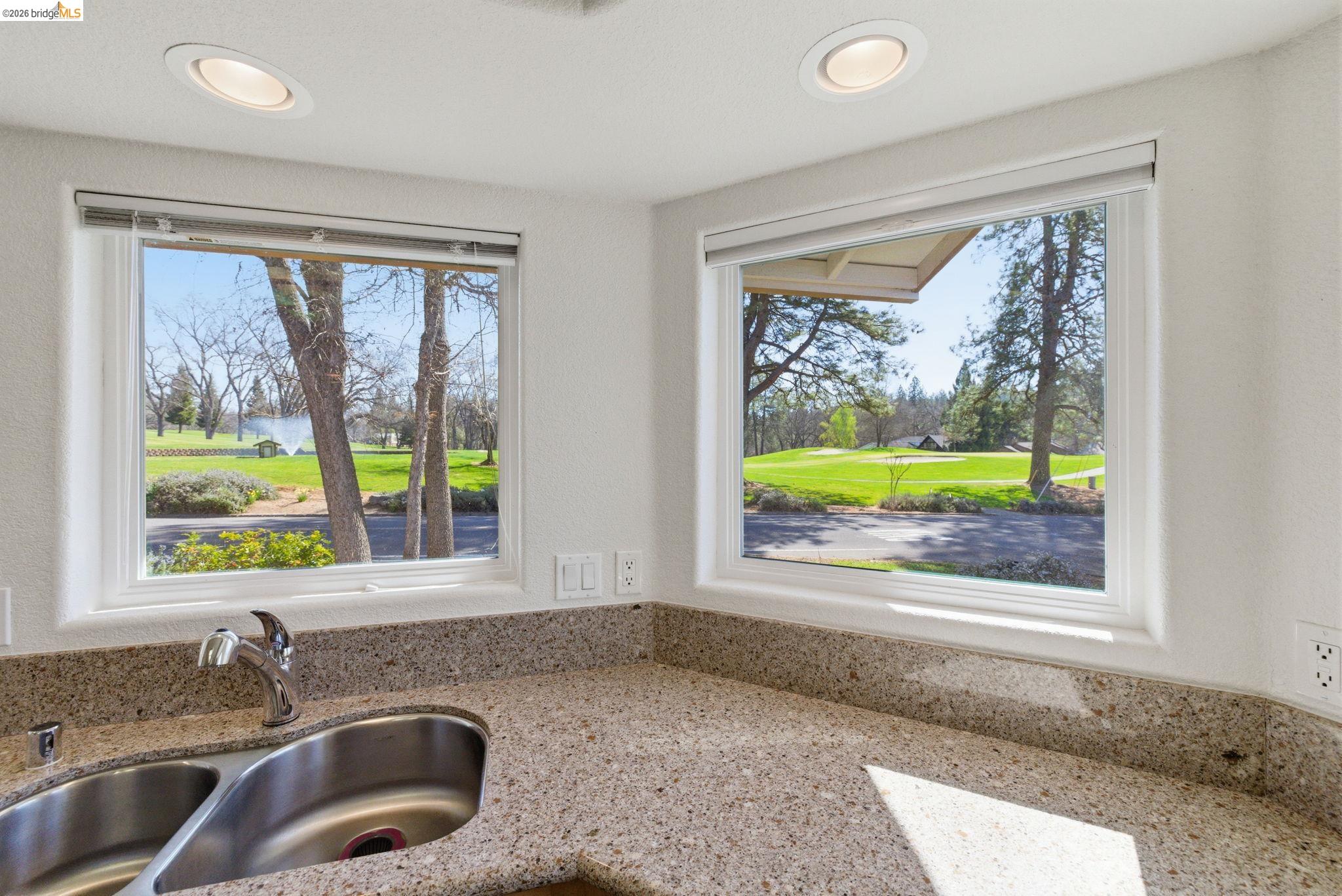 12552 Tannahill, Groveland CA 95321 — photo 10
