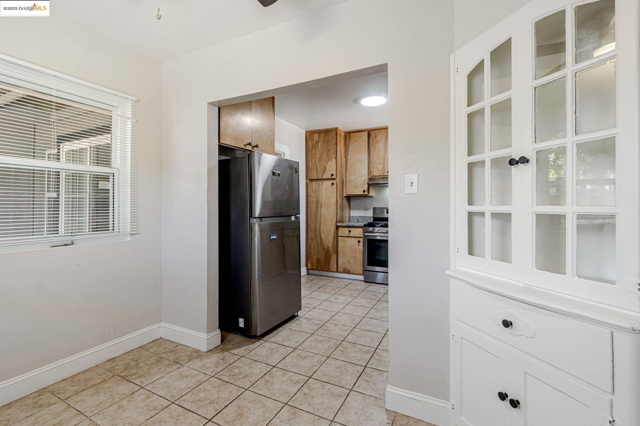 1112 W 6th st, Antioch CA 94509 — photo 17