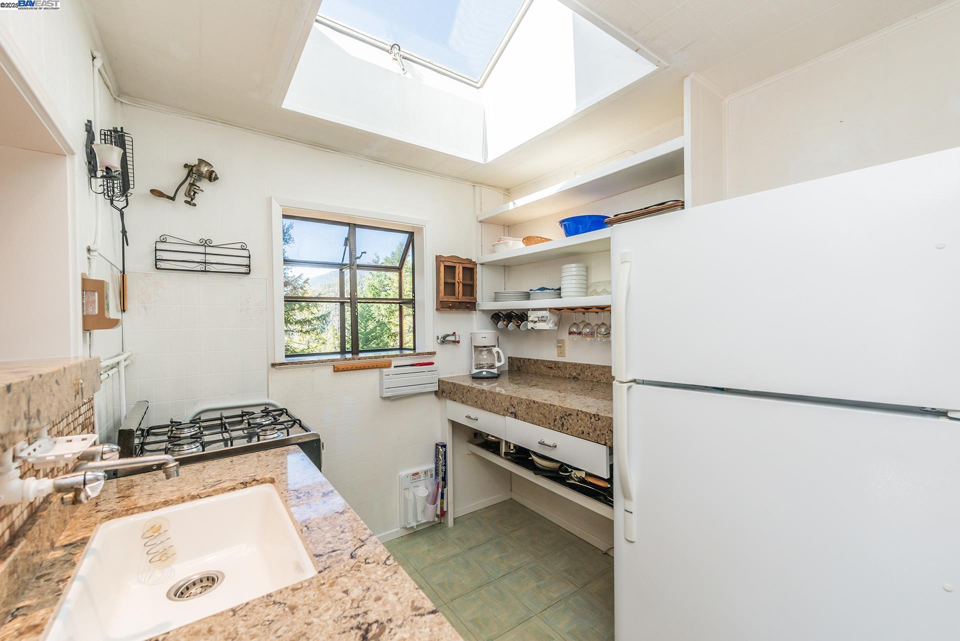 8341 East Side Rd, Trinity Center CA 96091 — photo 19