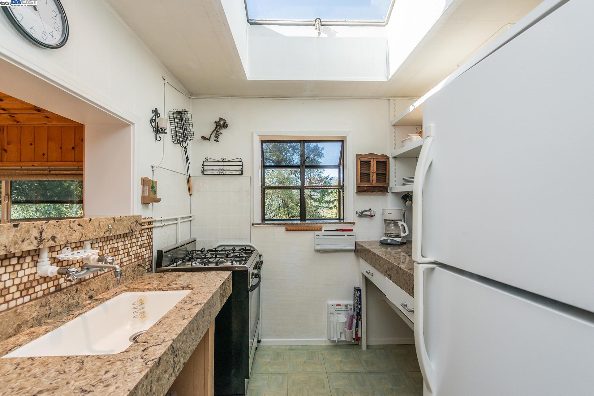 8341 East Side Rd, Trinity Center CA 96091 — photo 20