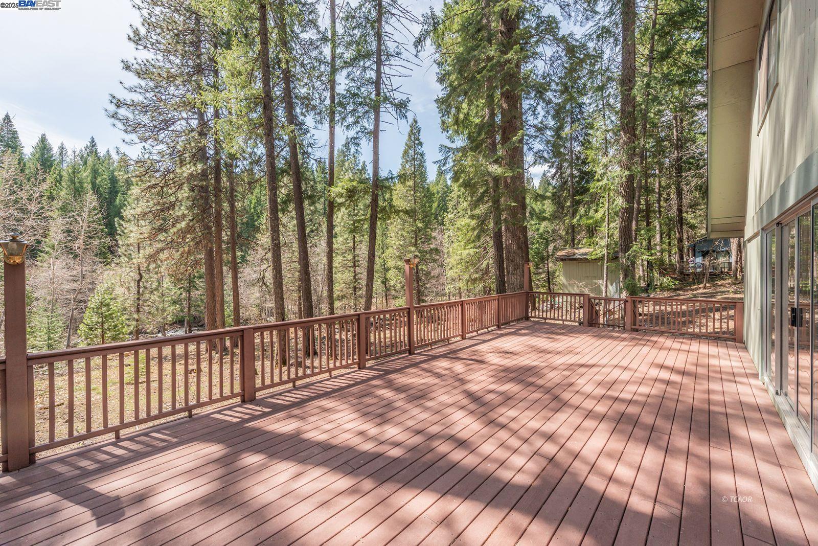 Detail Gallery Image 32 of 56 For 121 Mountain Aire Ln, Trinity Center,  CA 96091 - 2 Beds | 1 Baths