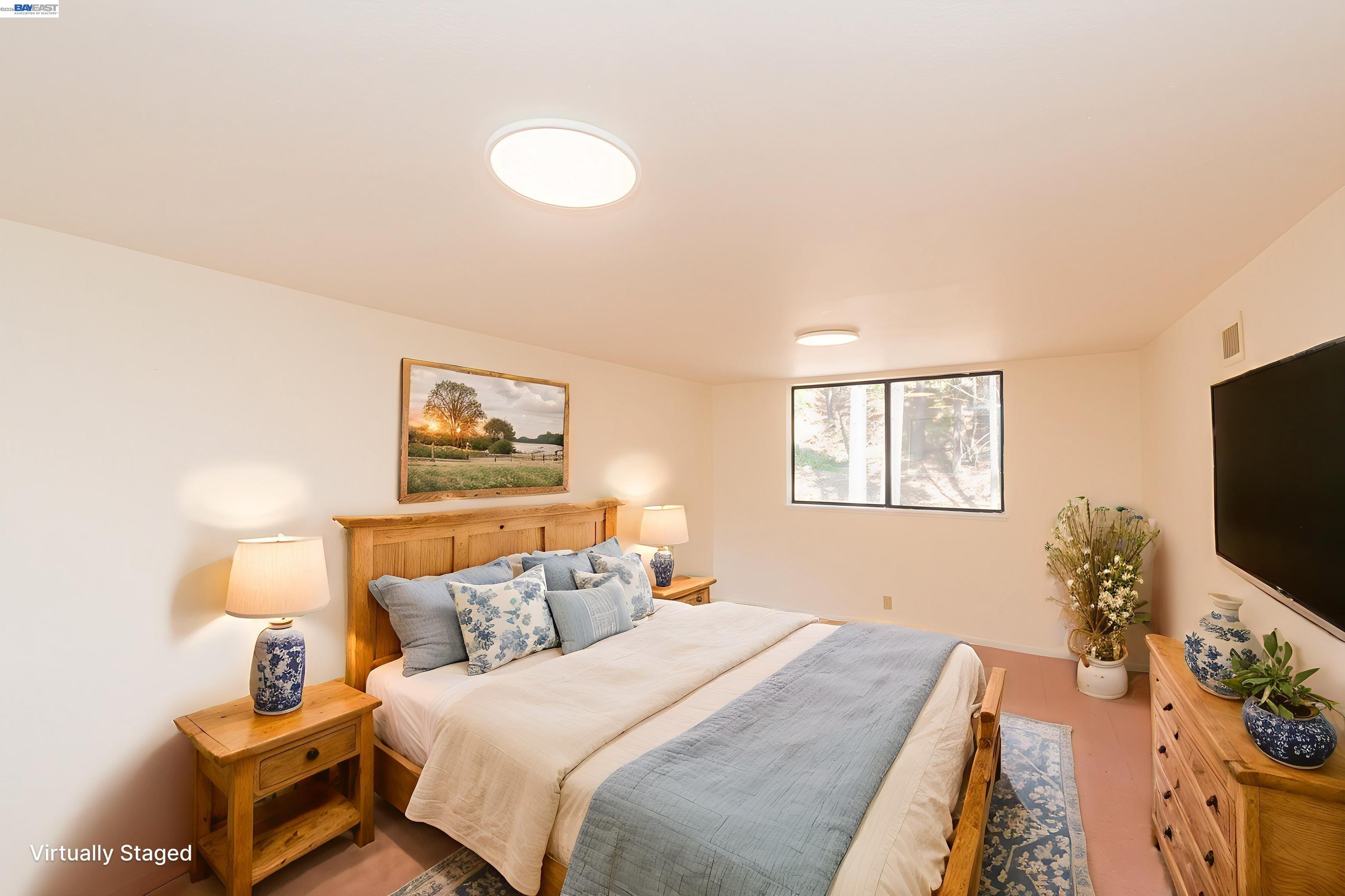 Detail Gallery Image 6 of 56 For 121 Mountain Aire Ln, Trinity Center,  CA 96091 - 2 Beds | 1 Baths