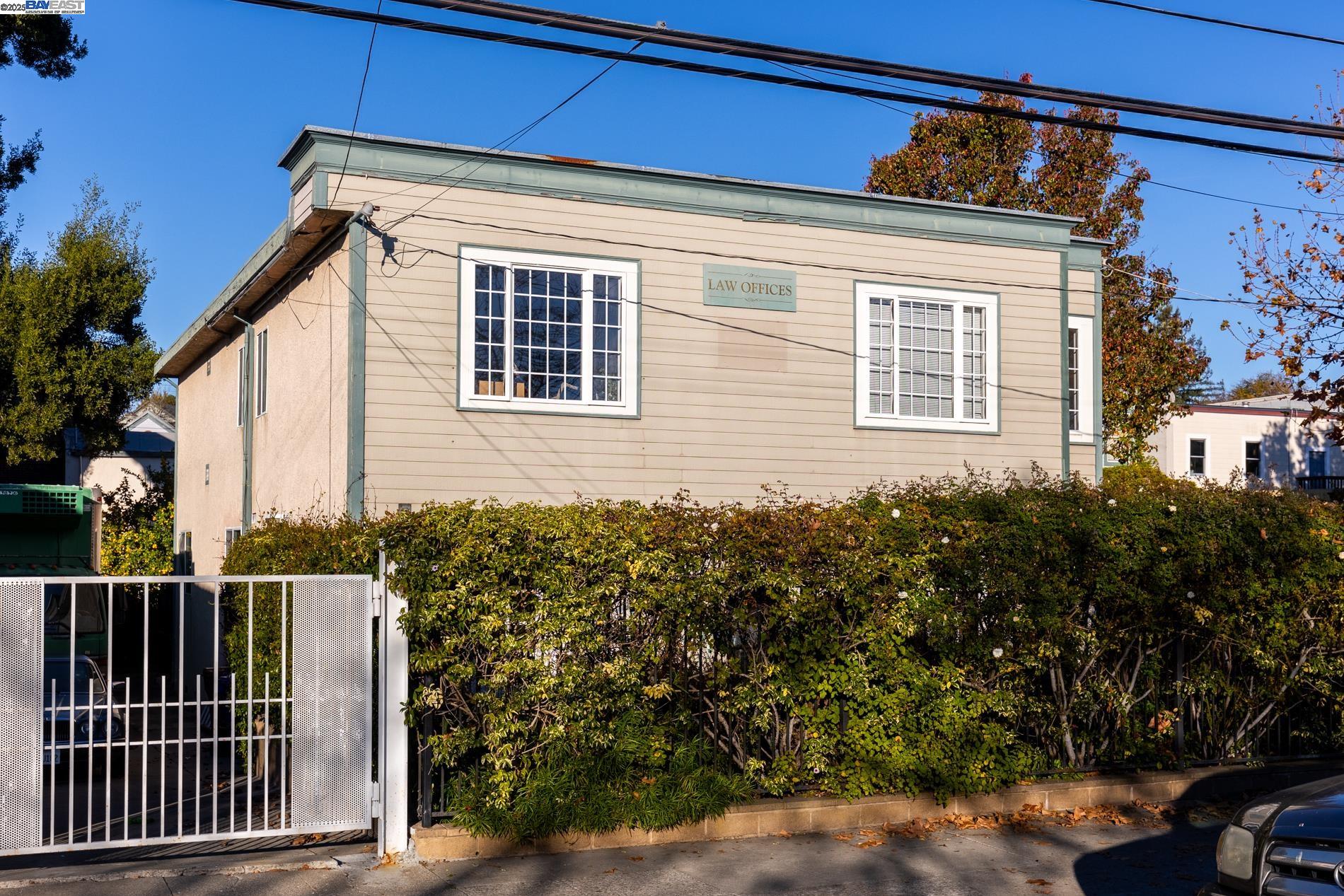 54 Railroad Ave, Richmond CA 94801 — photo 3