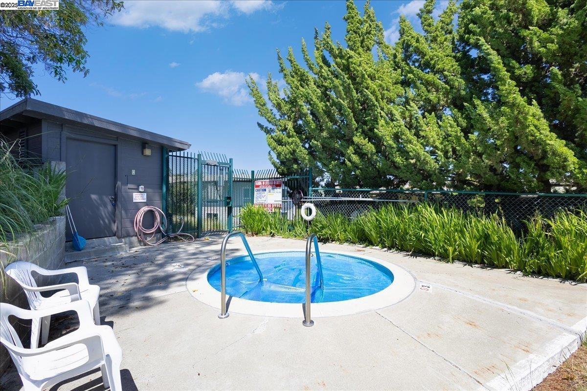Photo #32: 41095177 Listing: Photo #32
