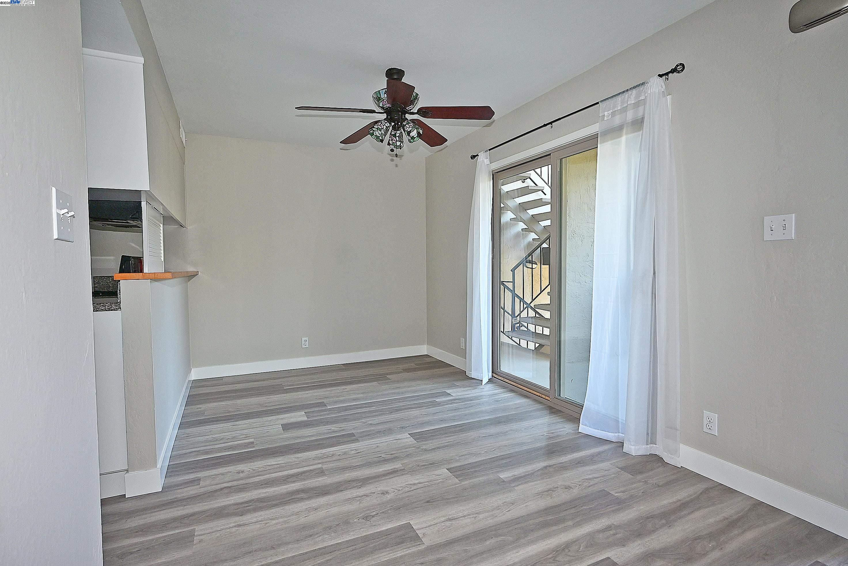 Photo #5: 41095177 Listing: Photo #5