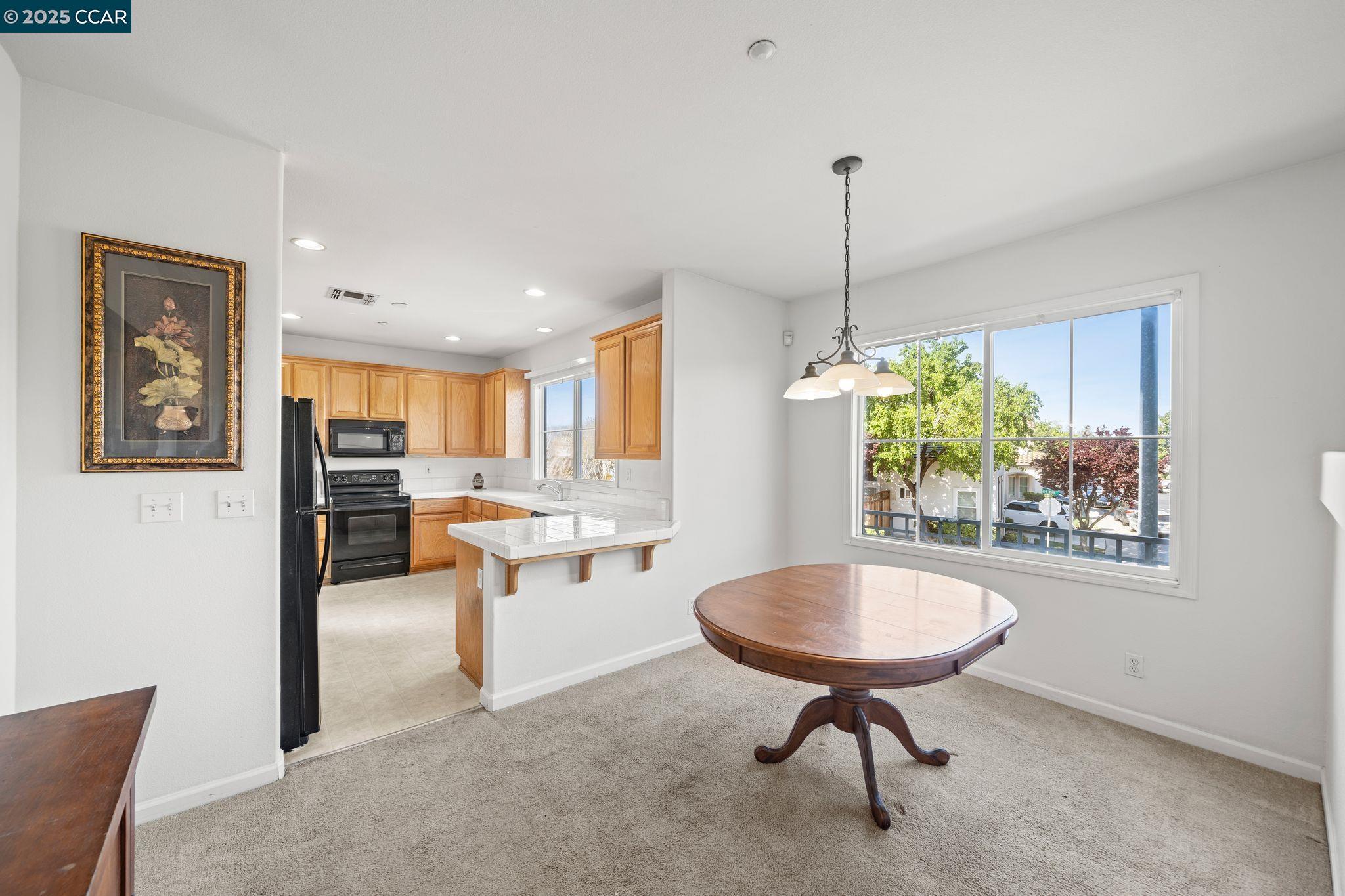 Photo #10: 41095187 Listing: Photo #10