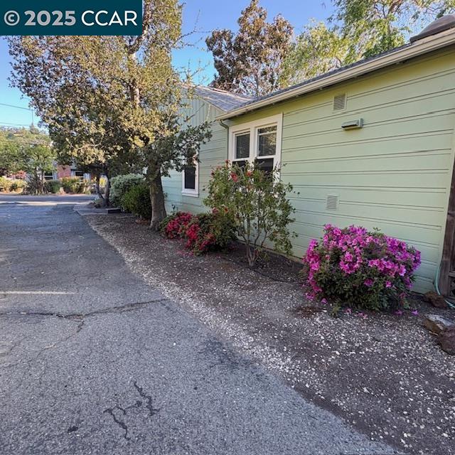 2150 Whyte Park Ave, Walnut Creek, CA, 94595