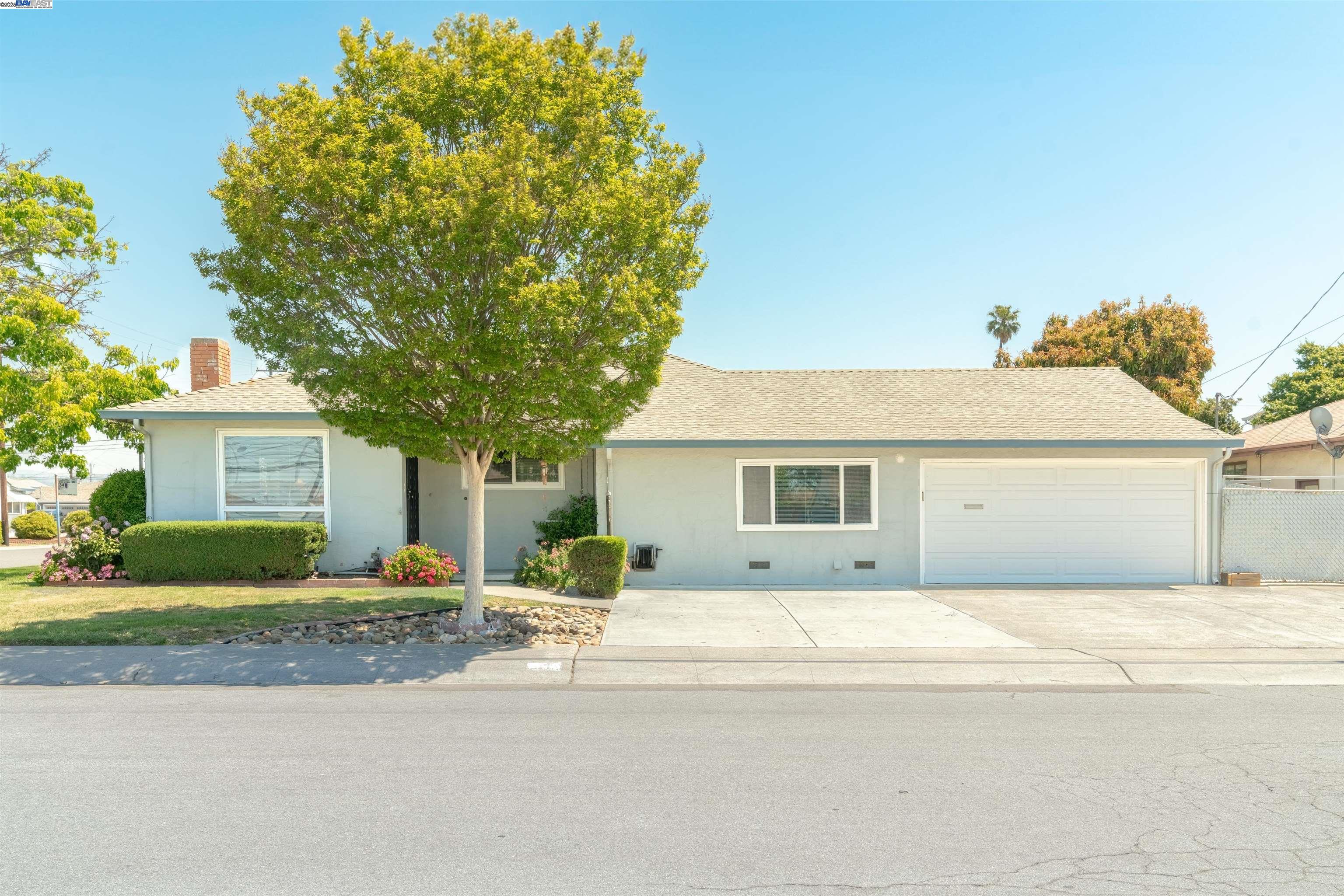 Front Image Thumbnail for BE41097001