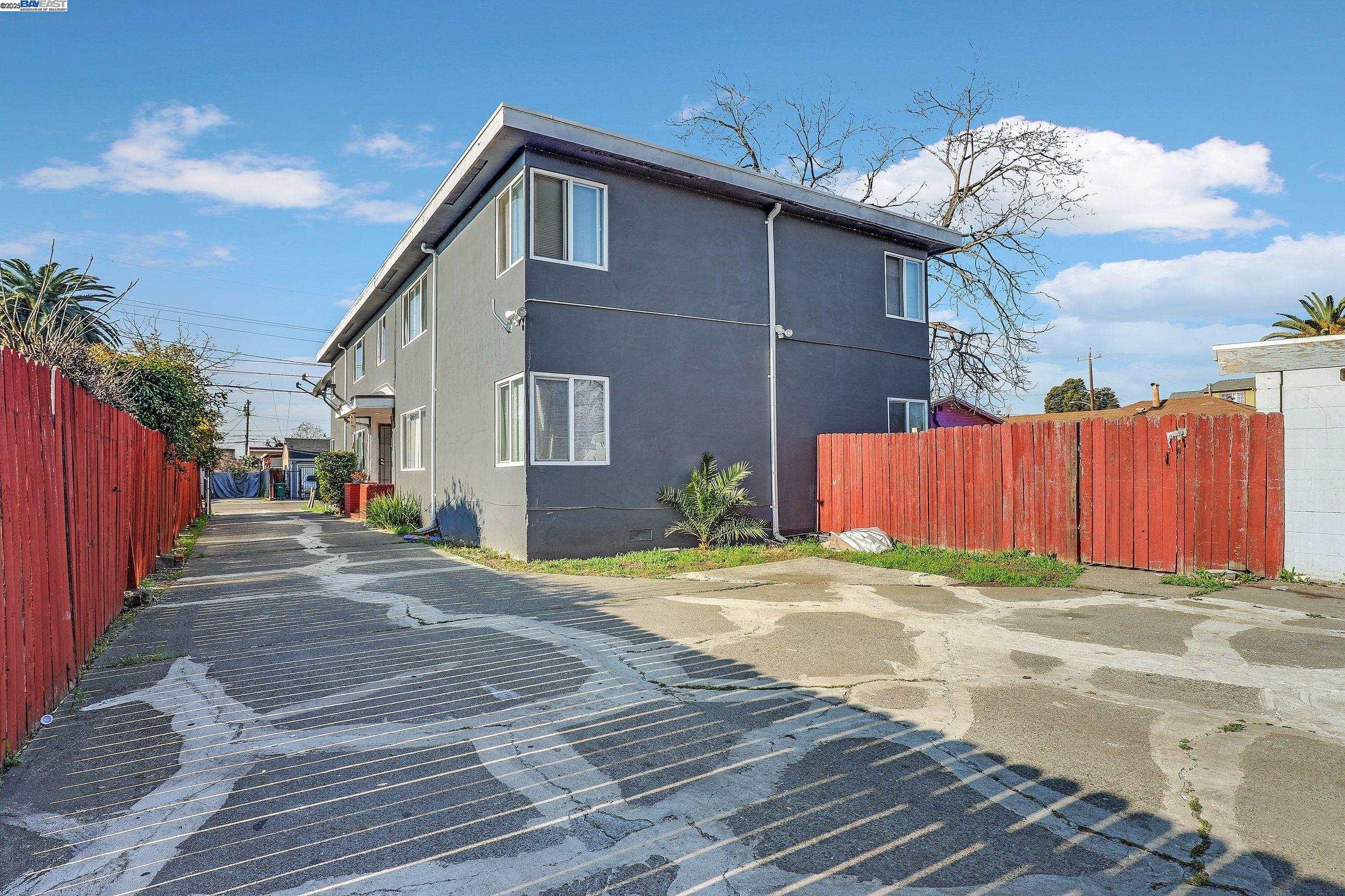 7448 Lockwood St, Oakland CA 94621 — photo 29